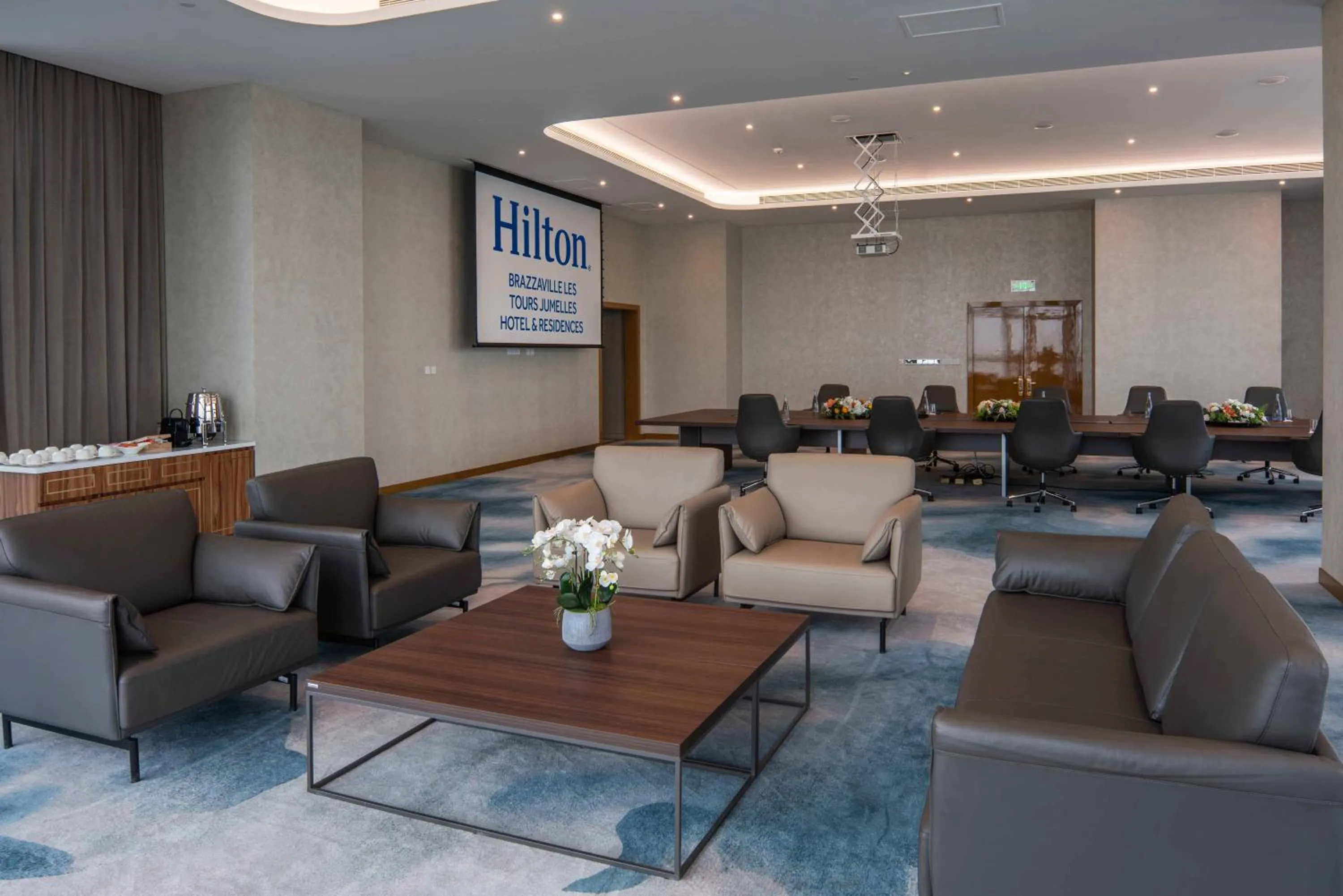 Business facilities in Hilton Brazzaville Les Tours Jumelles Hotel & Residences