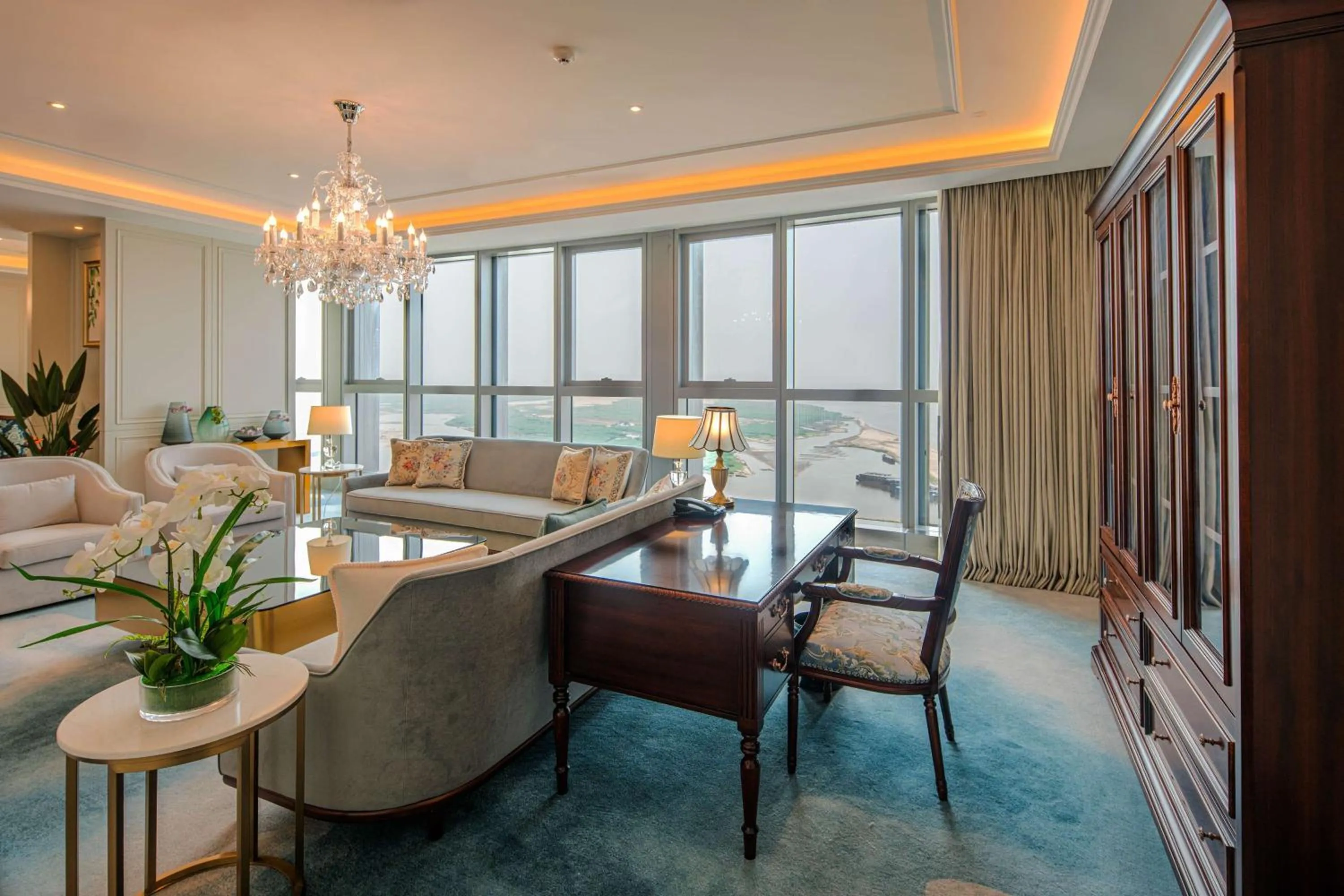 Living room in Hilton Brazzaville Les Tours Jumelles Hotel & Residences