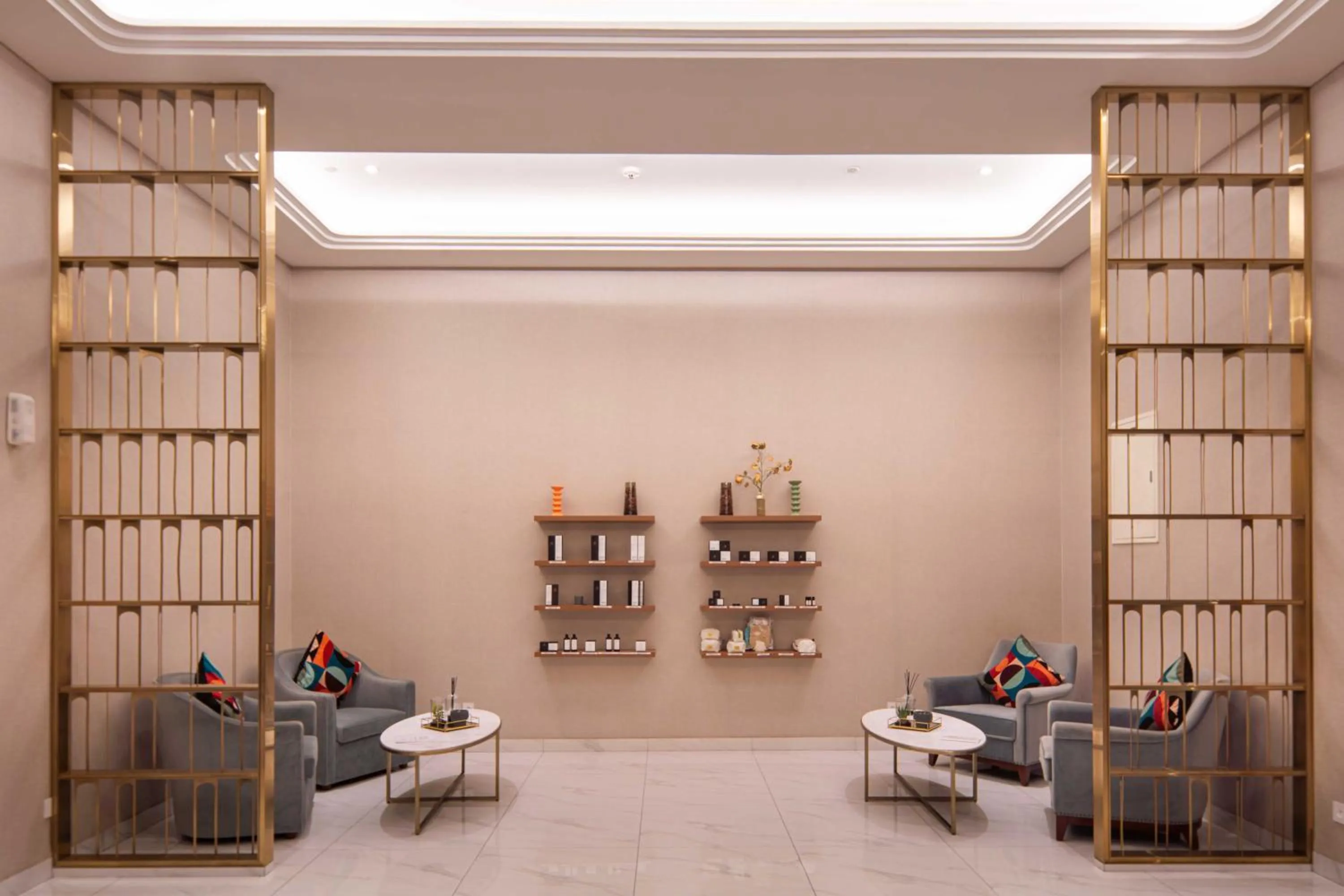 Massage in Hilton Brazzaville Les Tours Jumelles Hotel & Residences