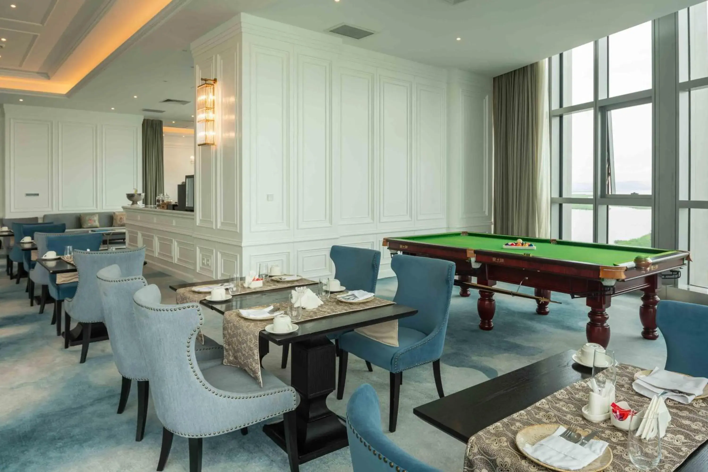 Property building in Hilton Brazzaville Les Tours Jumelles Hotel & Residences Property building in Hilton Brazzaville Les Tours Jumelles Hotel & Residences