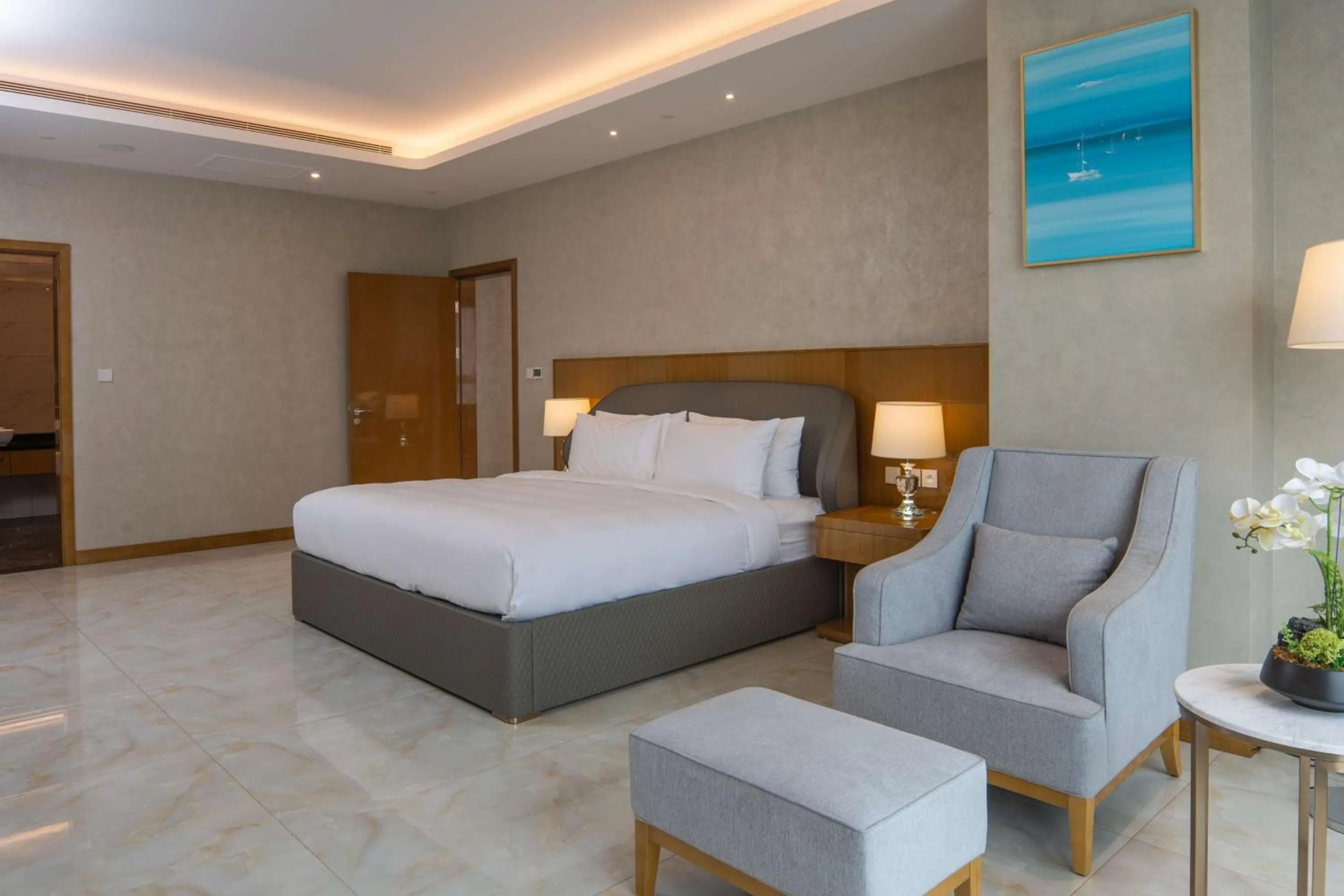 Bed in Hilton Brazzaville Les Tours Jumelles Hotel & Residences