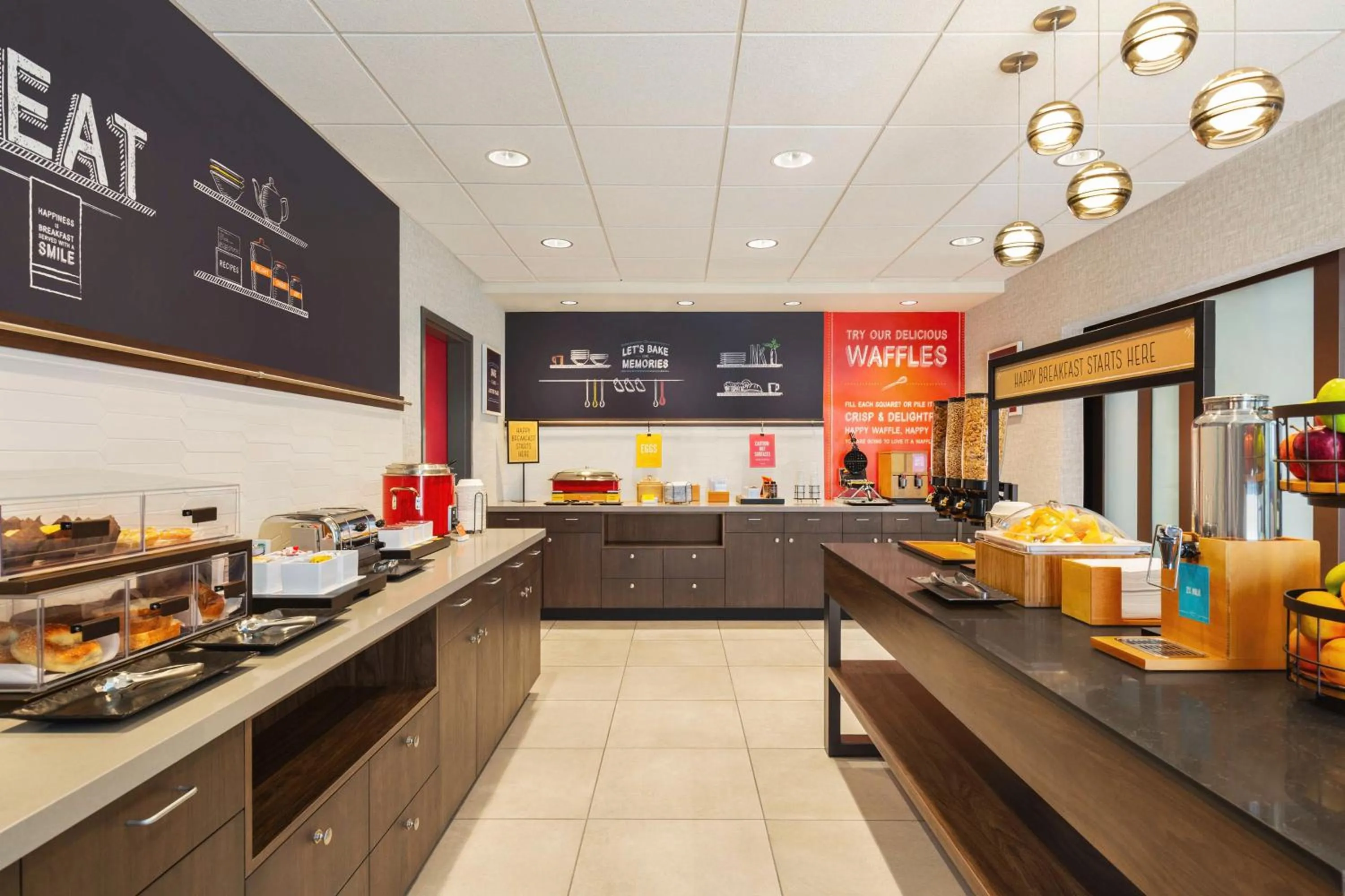 Breakfast in Hampton Inn & Suites Oroville