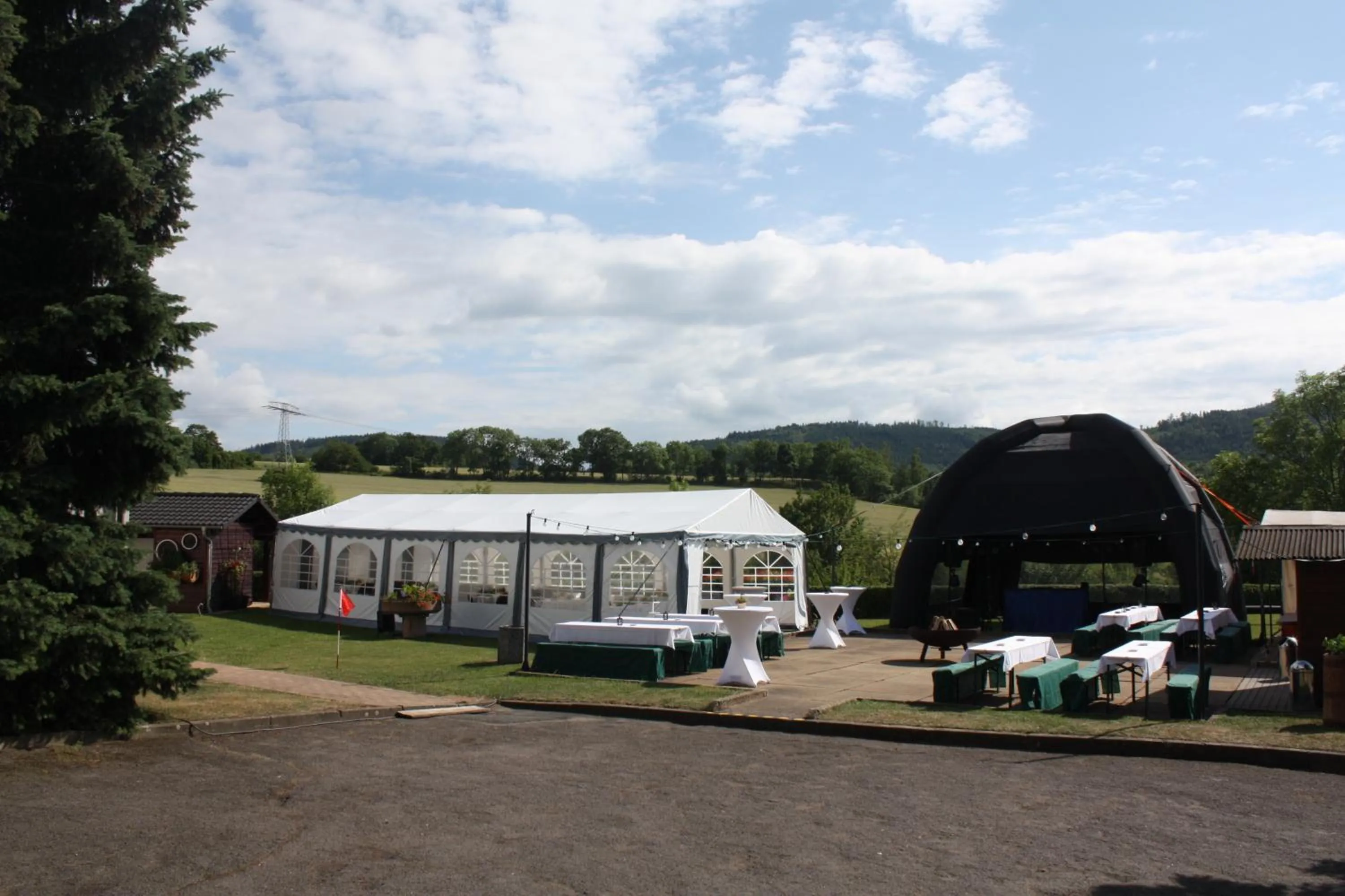 BBQ facilities in Hotel & Restaurant Bergfried
