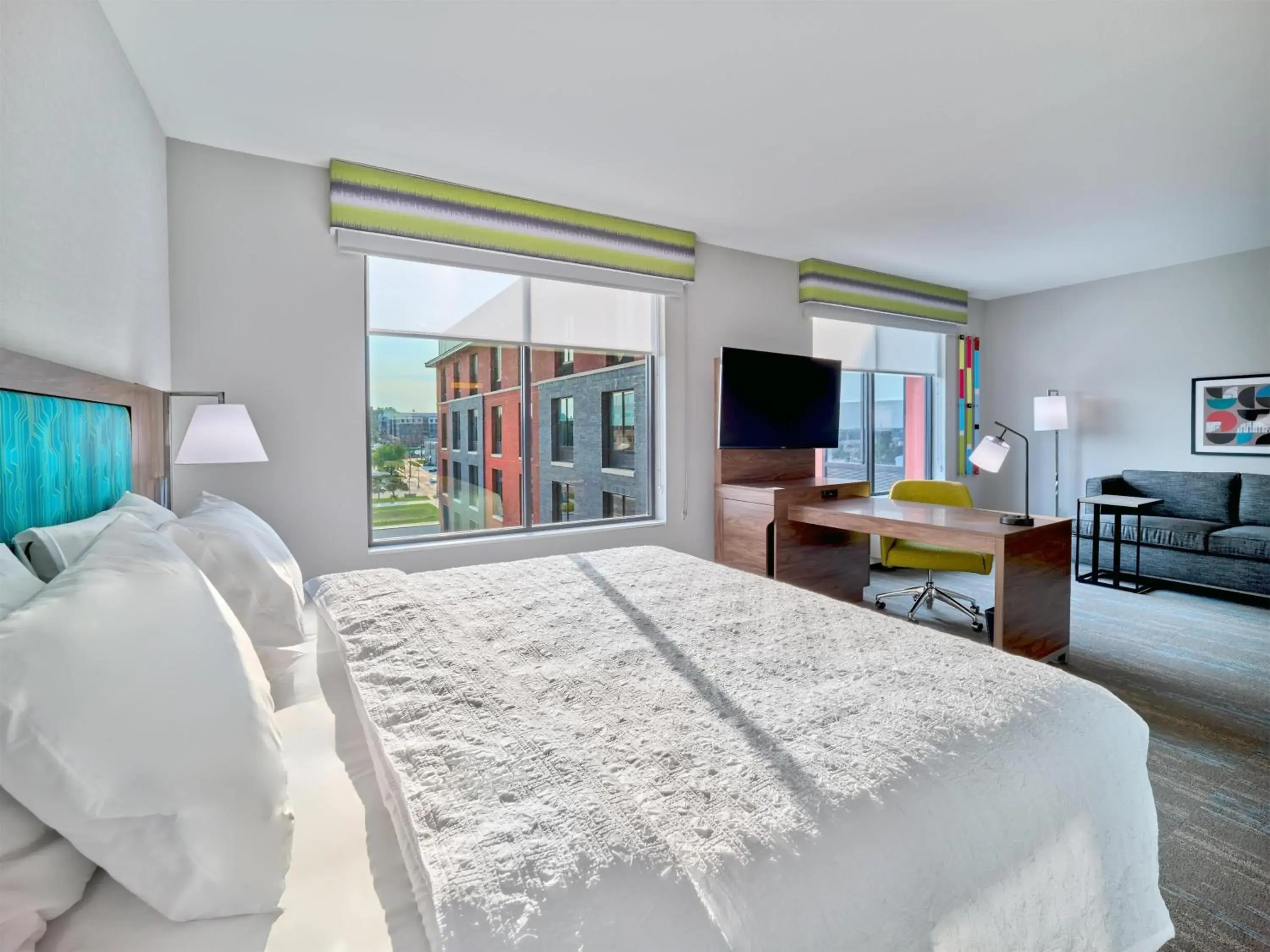 King Studio Suite in Hampton Inn & Suites Omaha Un Medical Center Area King Studio Suite in Hampton Inn & Suites Omaha Un Medical Center Area