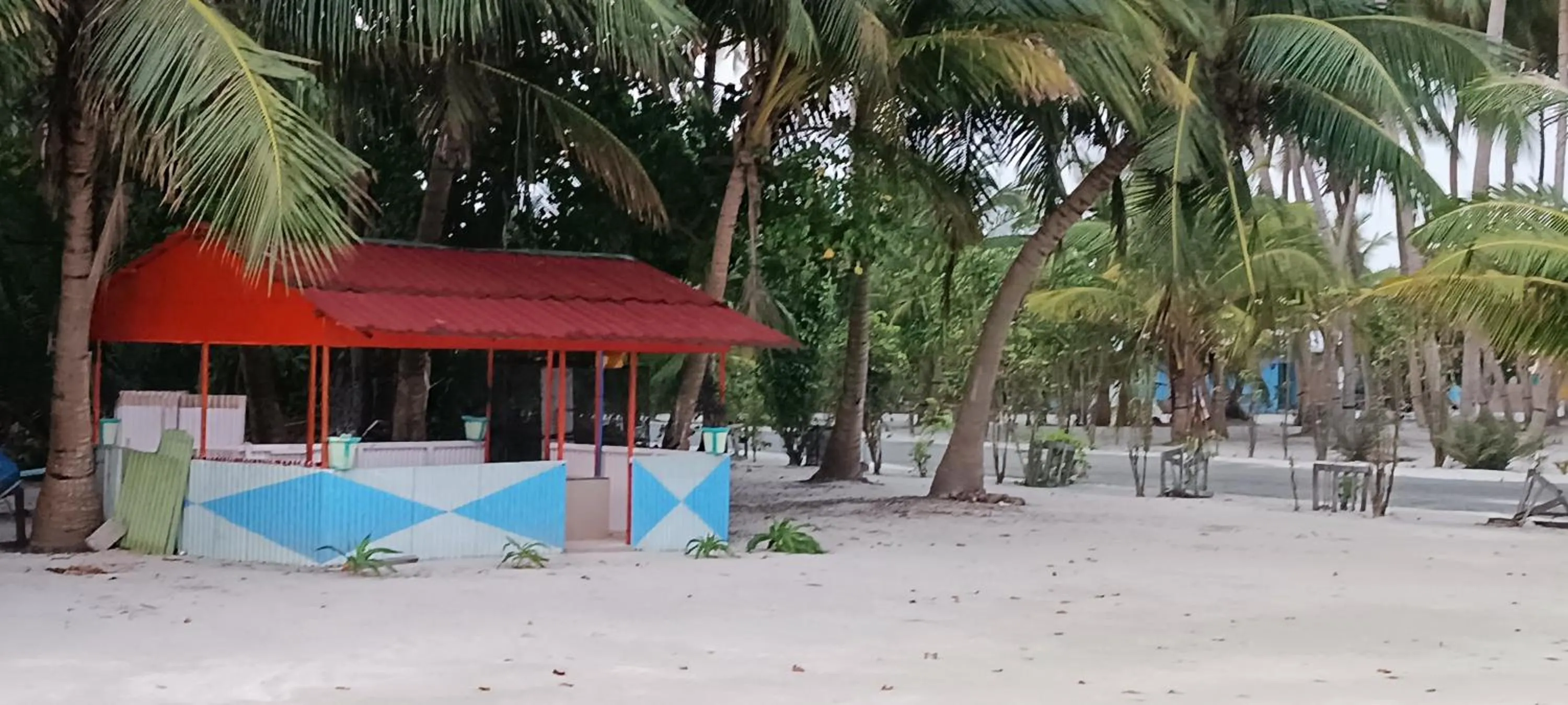 Beach in Manta Sky Inn