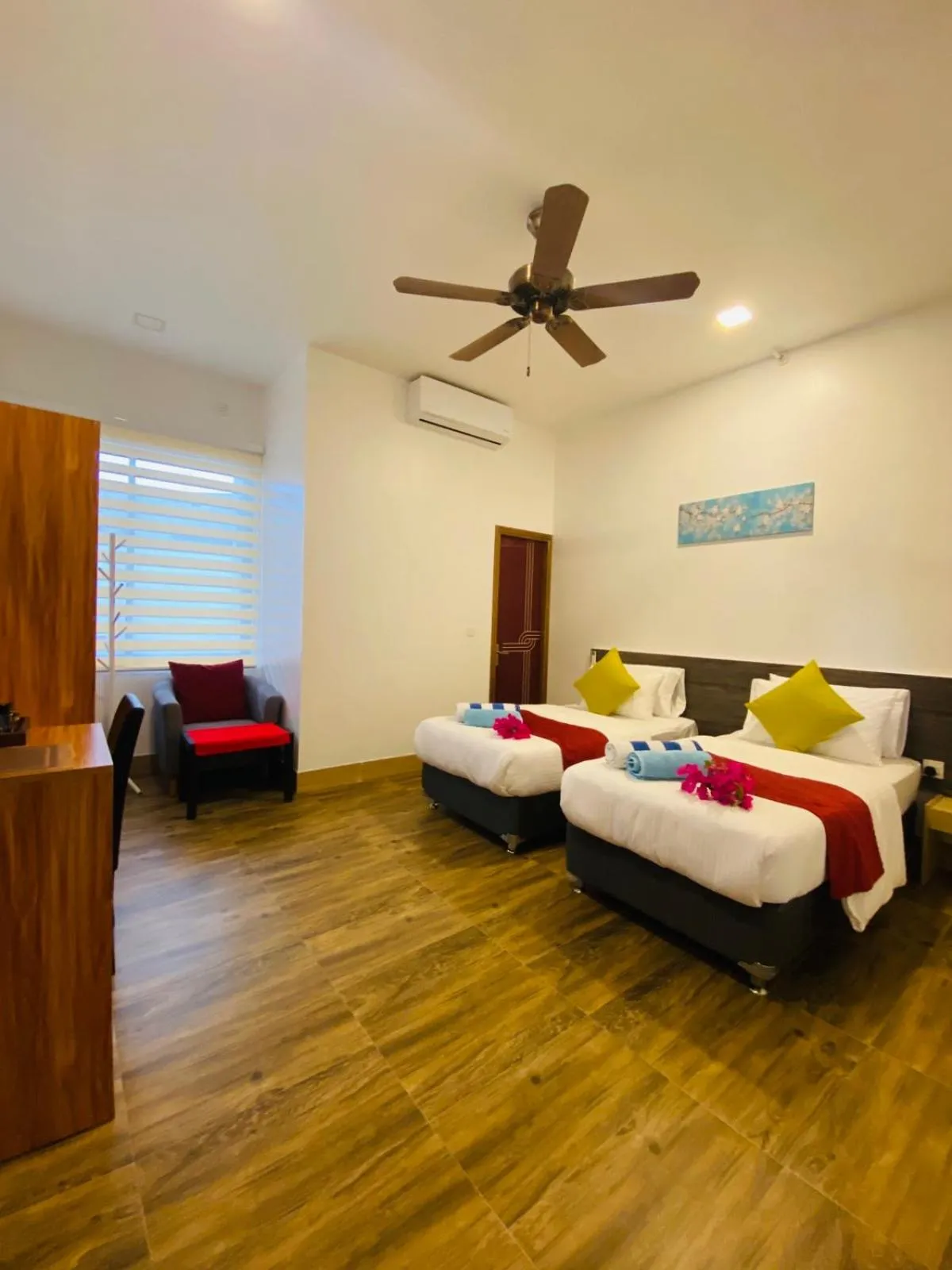 Manta Sky Inn