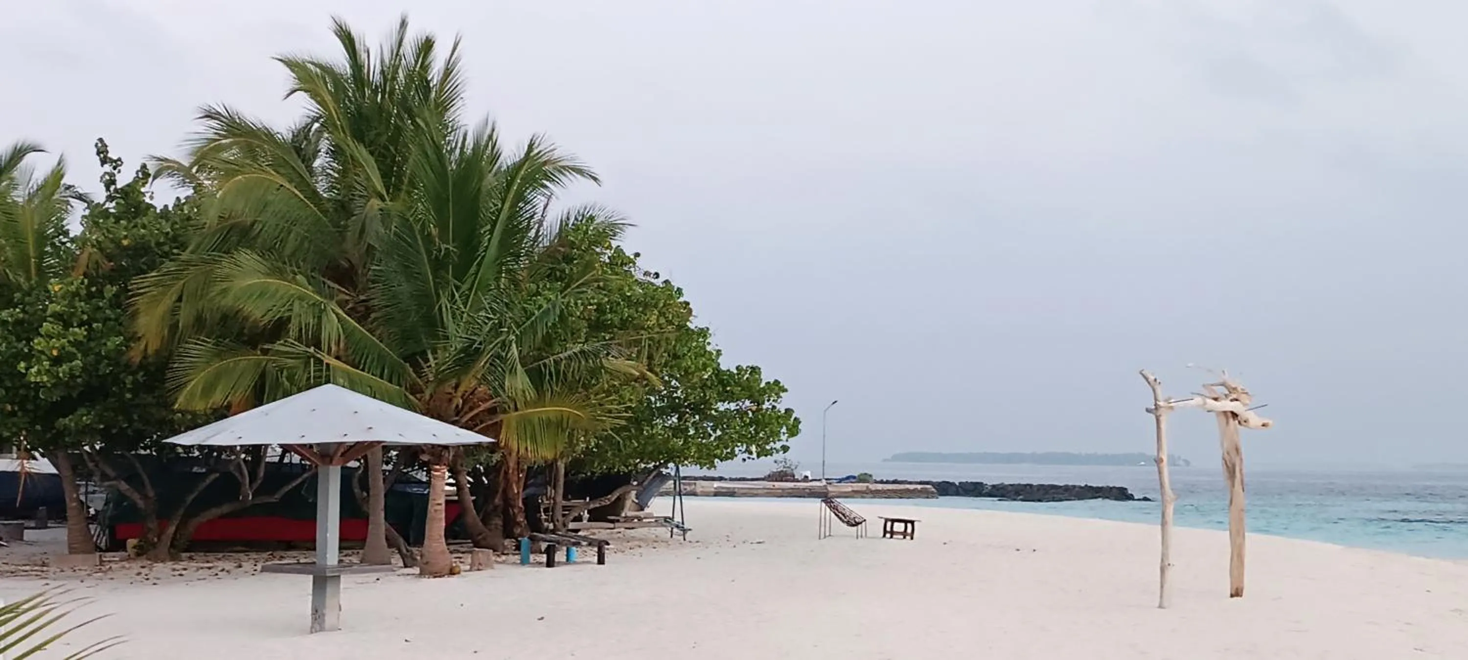 Beach in Manta Sky Inn