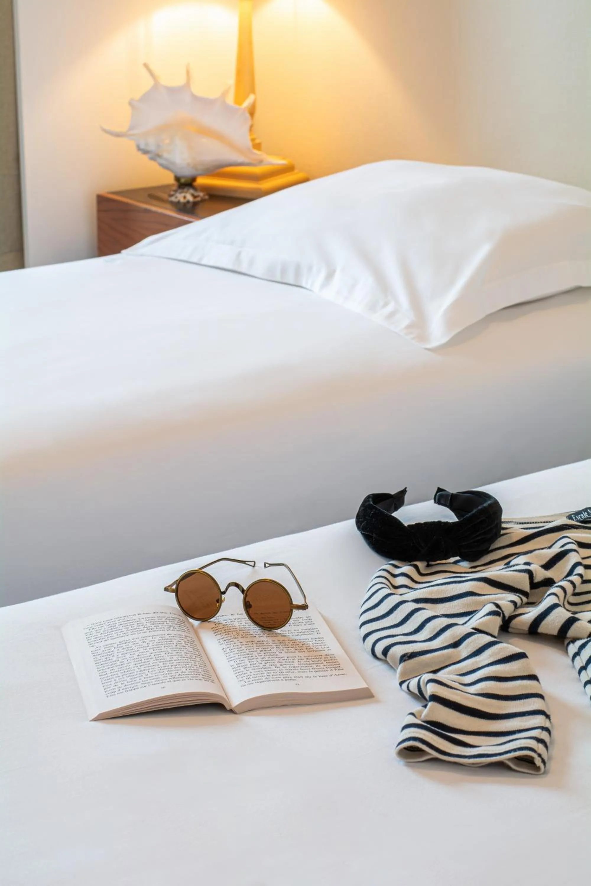 Bed in Hôtel De La Plage