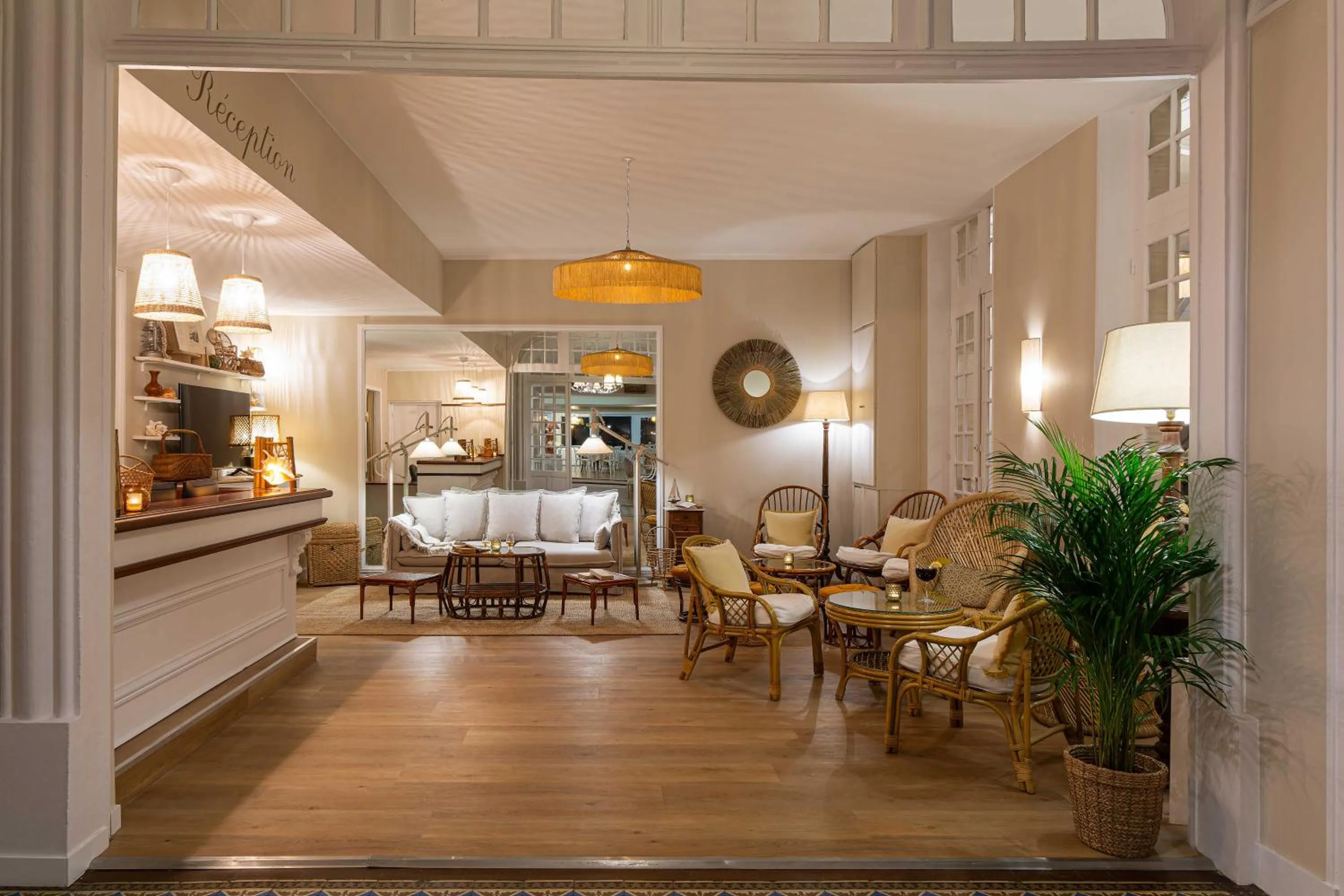 Lobby or reception in Hôtel De La Plage