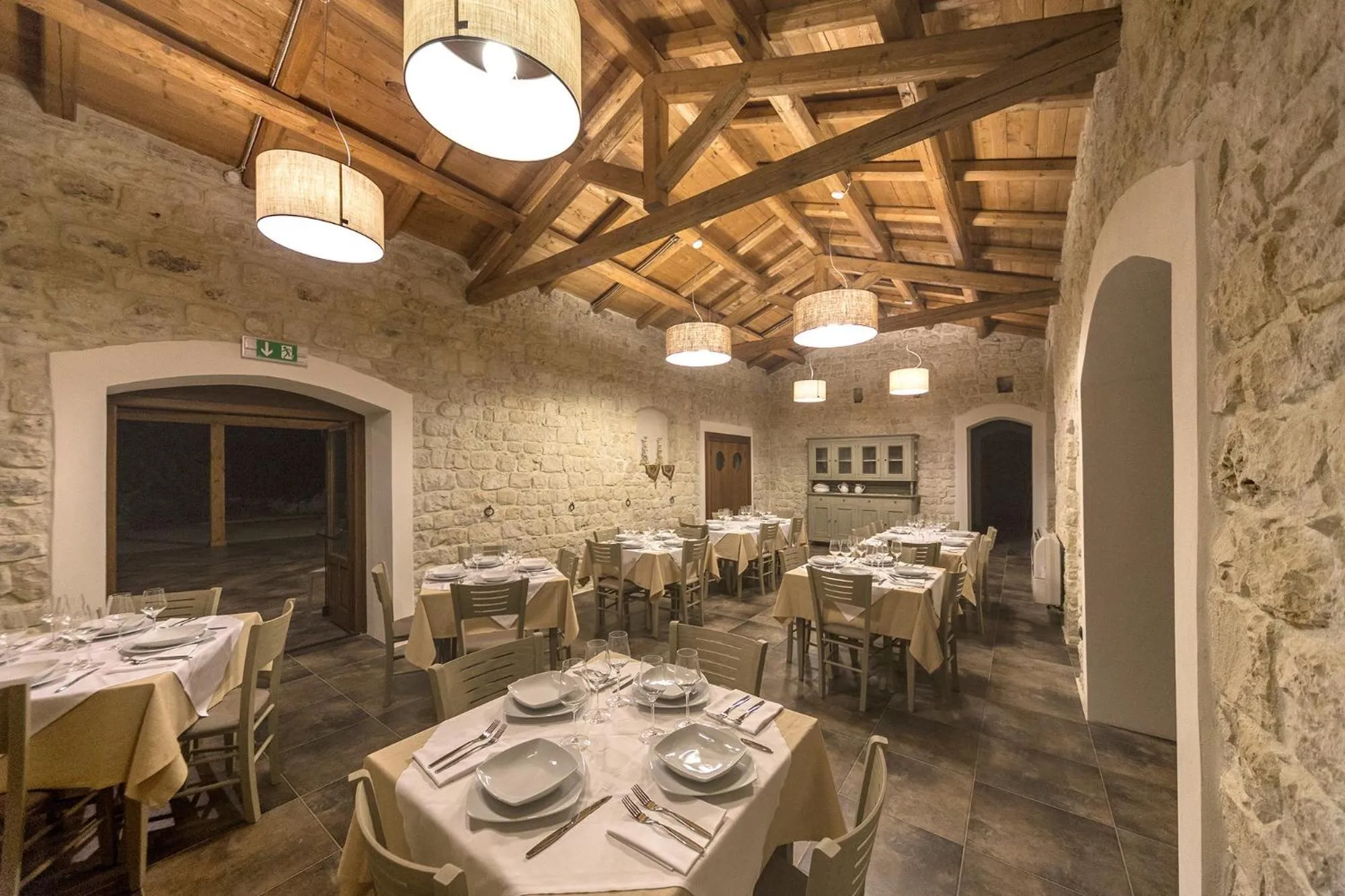 Restaurant/places to eat in Casale Graffetta