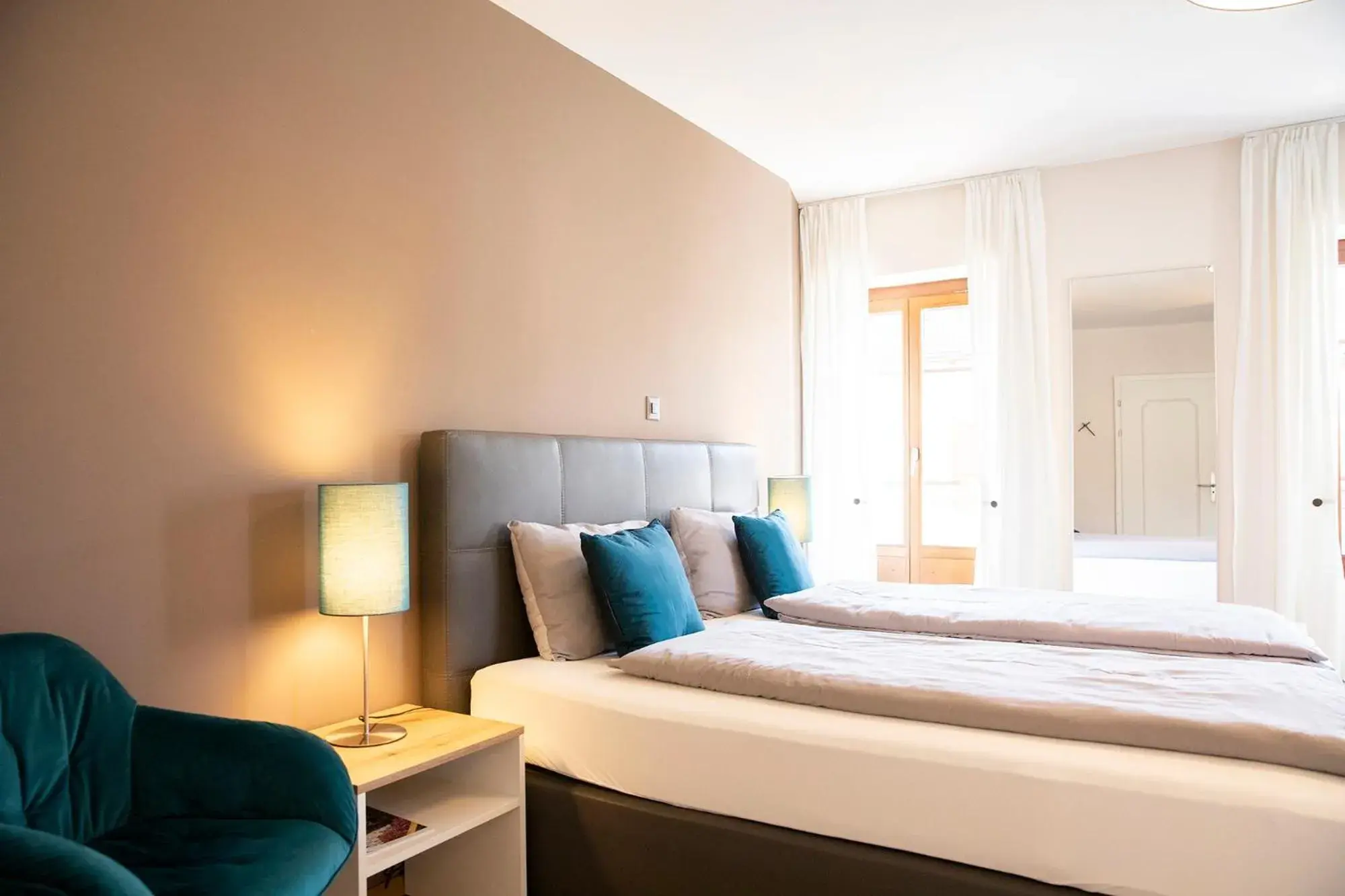 Double Room with Balcony in Hotel San Bernardo Double Room with Balcony in Hotel San Bernardo