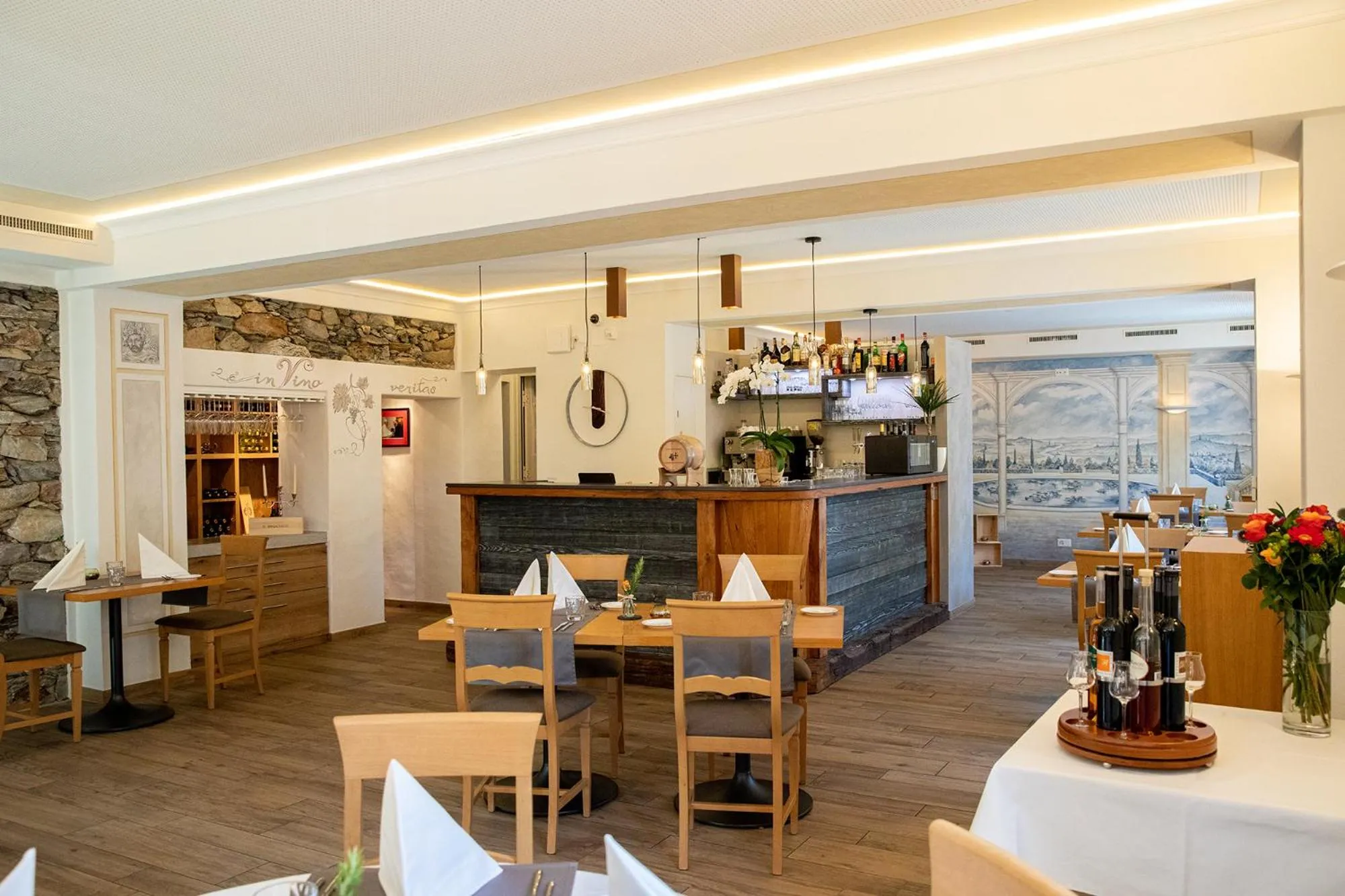 Restaurant/places to eat in Hotel San Bernardo