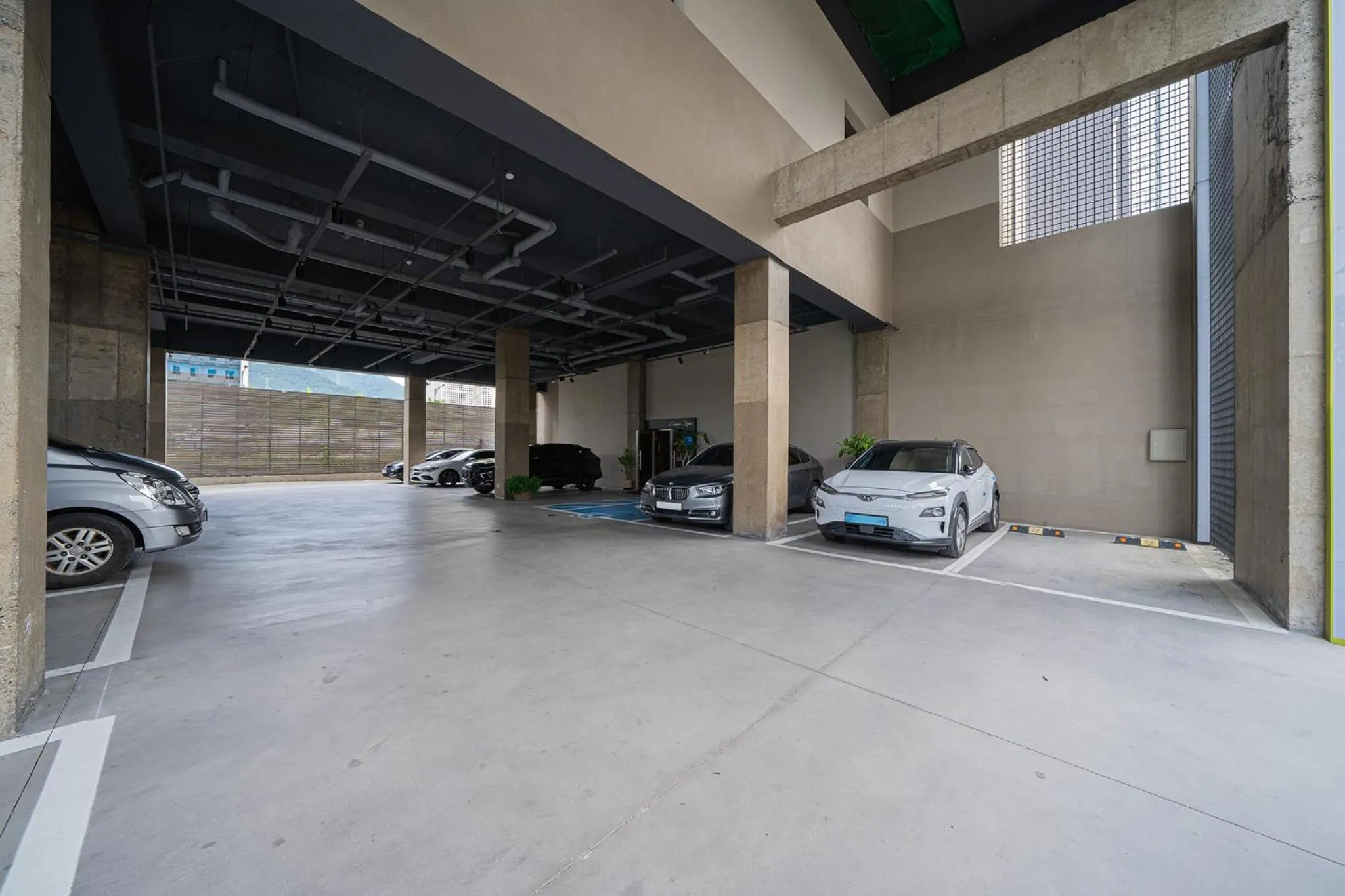 Daegu Eastern Hotel Lions Park