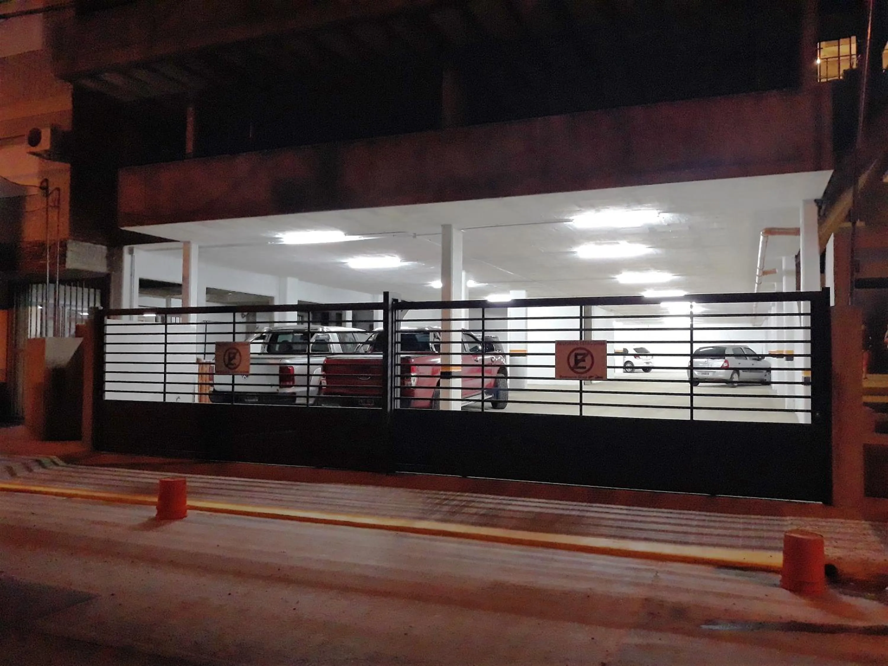 Property building in Victor Hotel