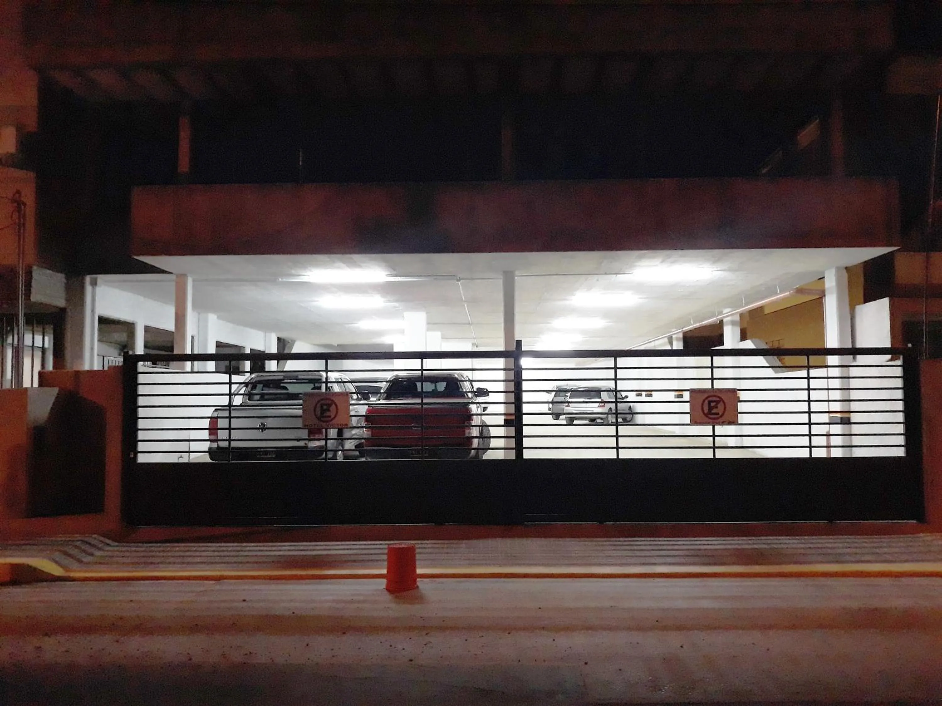 Property building in Victor Hotel