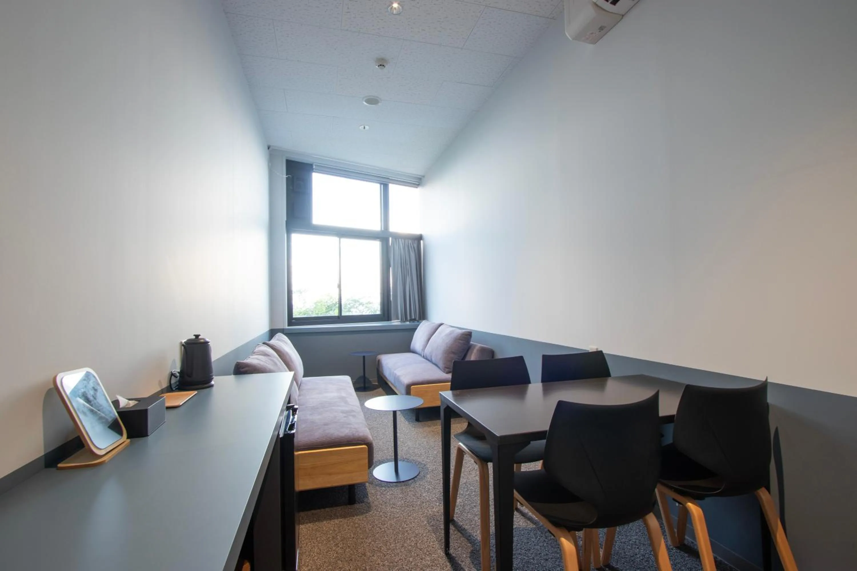 Photo of the whole room in SAKIA stay