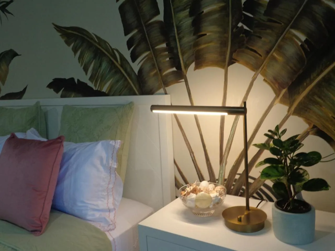 Bed in Noosa Buoys