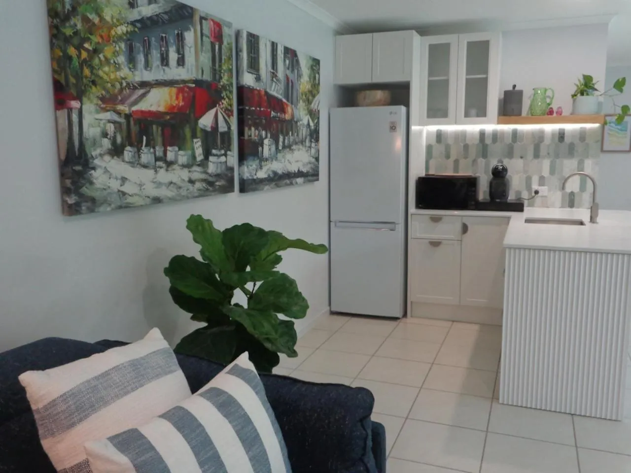 Kitchen or kitchenette in Noosa Buoys