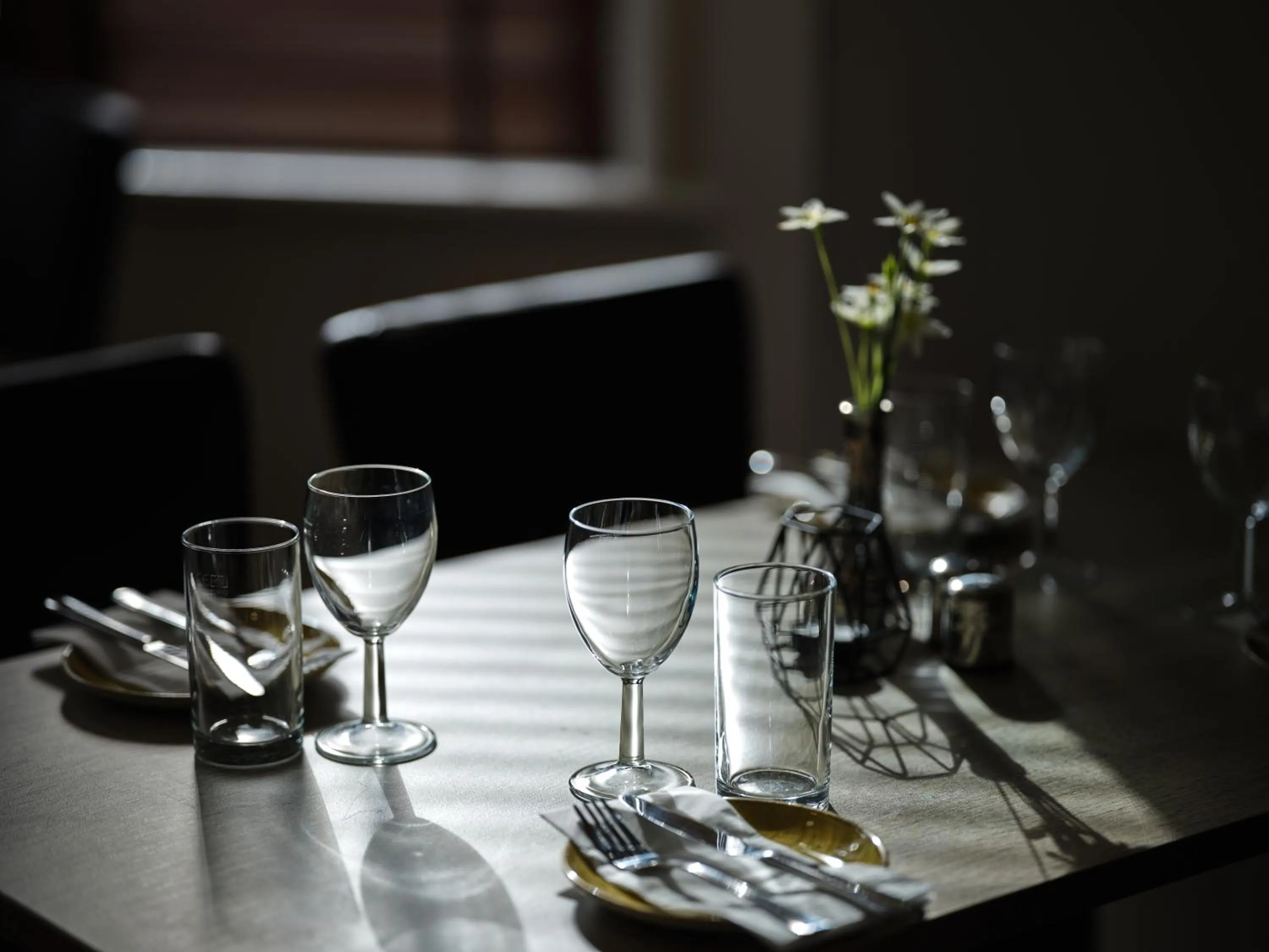 Restaurant/places to eat in Linton Lodge a BW Signature Collection Hotel