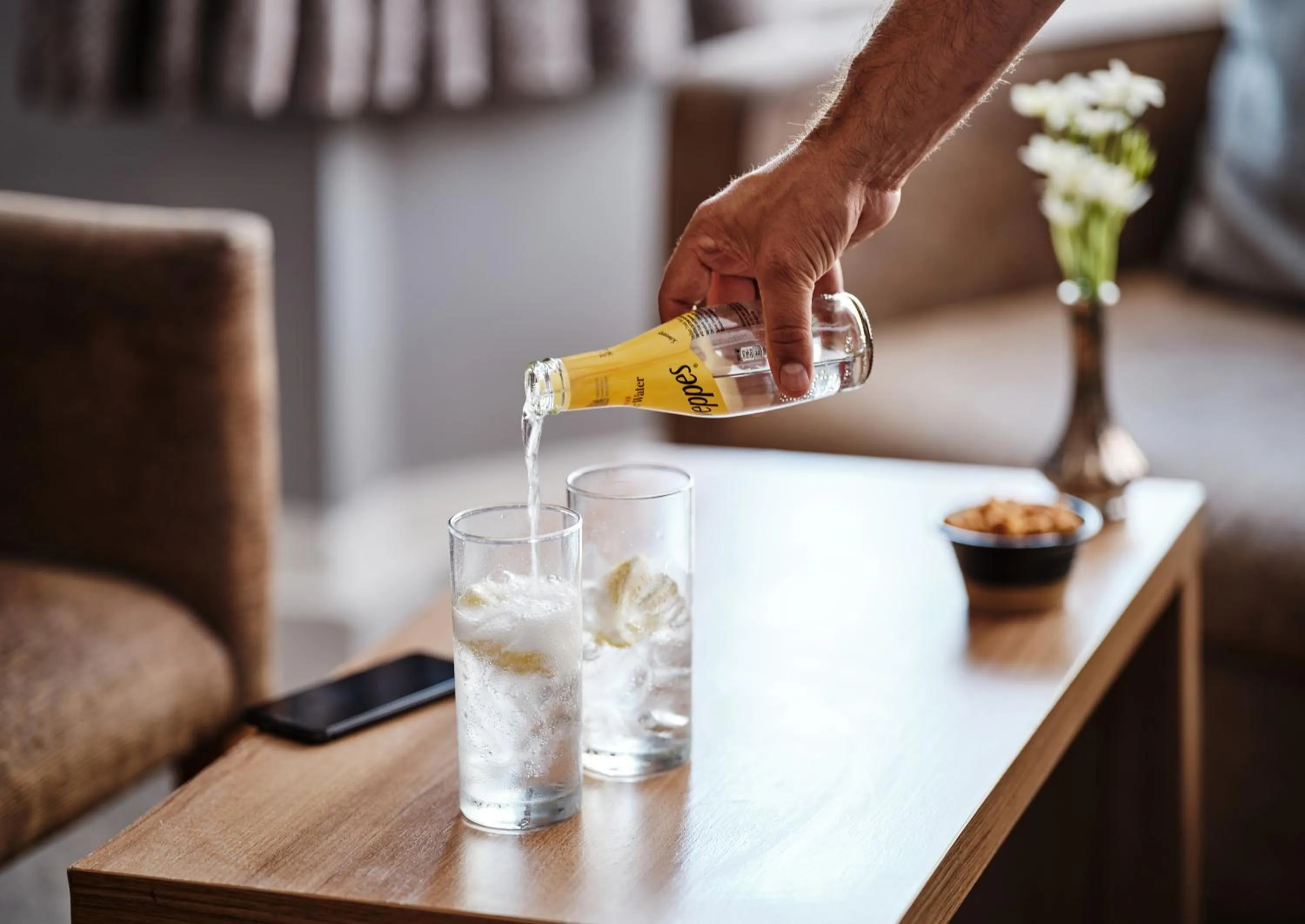 Lounge or bar in Linton Lodge a BW Signature Collection Hotel