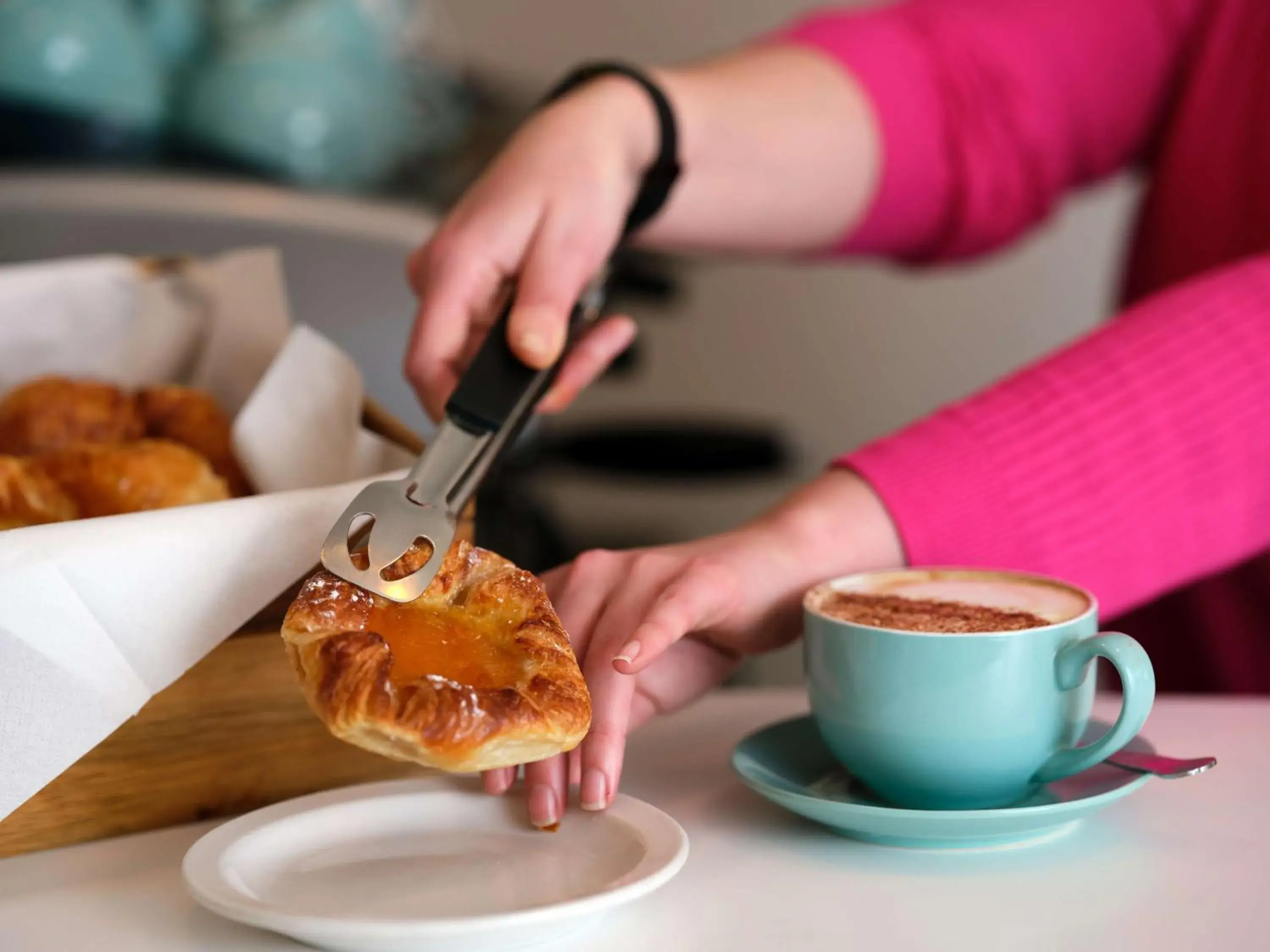 Photo of the whole room in Linton Lodge a BW Signature Collection Hotel Photo of the whole room in Linton Lodge a BW Signature Collection Hotel