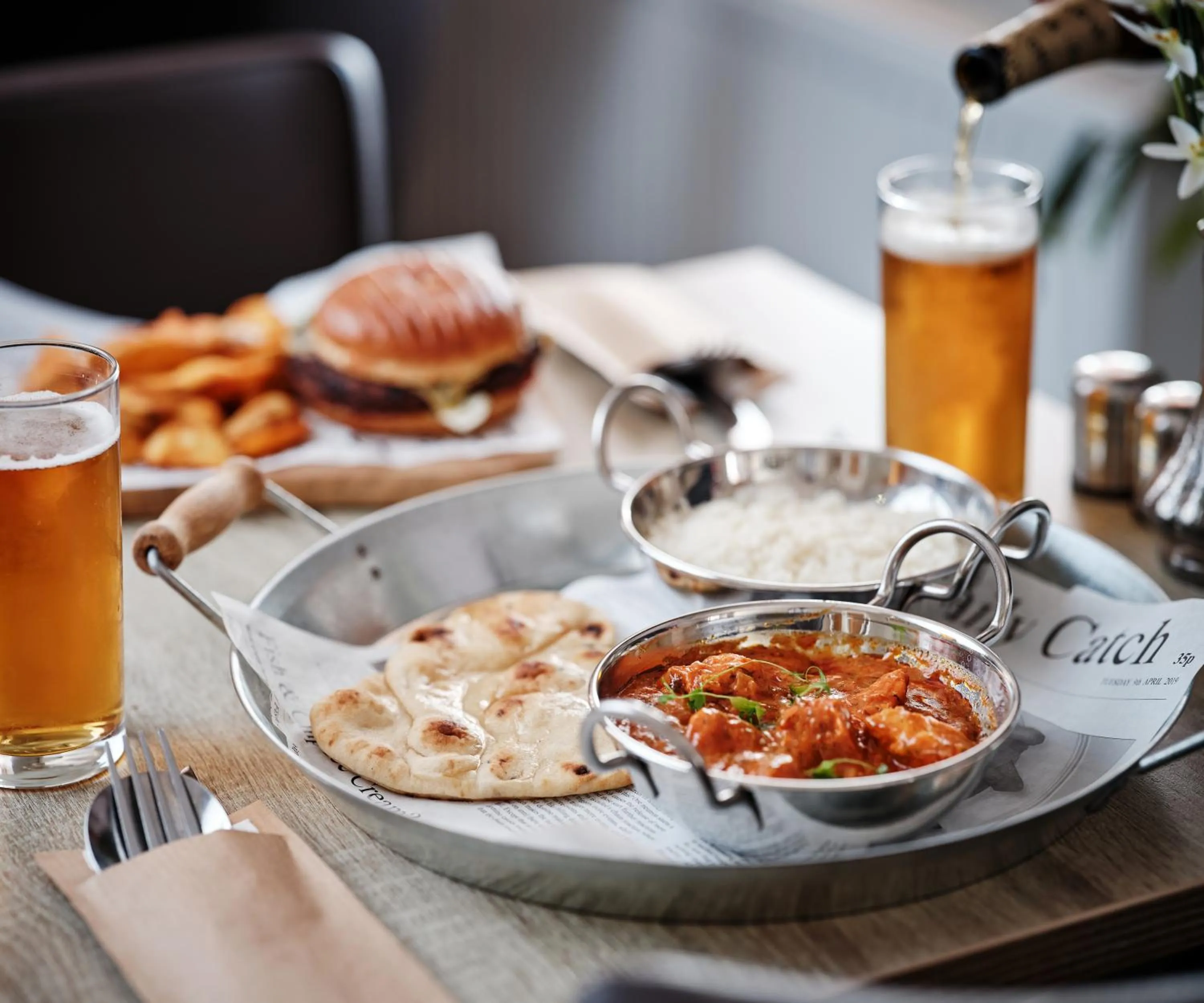 Lounge or bar in Linton Lodge a BW Signature Collection Hotel