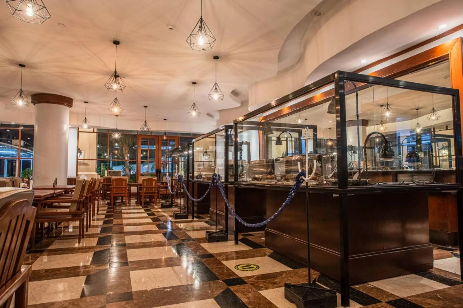 Restaurant/places to eat in The Subic Bay Yacht Club, Inc.