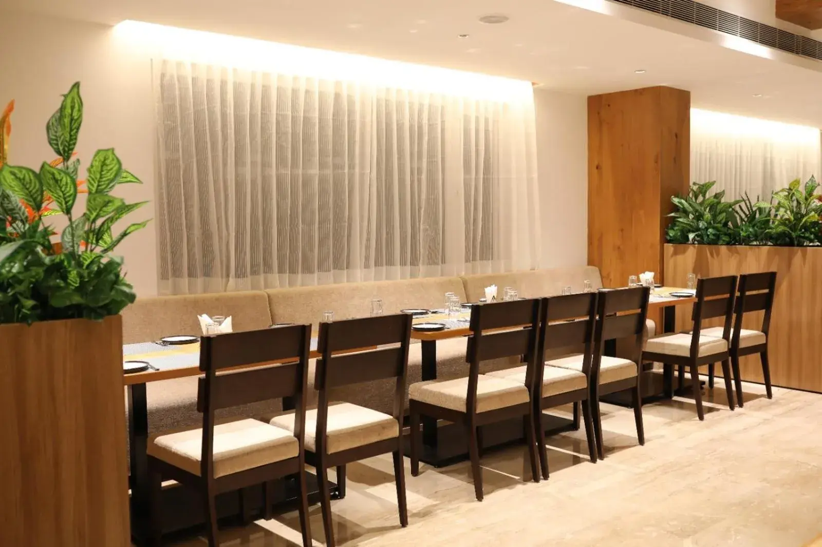 Restaurant/places to eat in Icon Grand Hotel By Bhagini Restaurant/places to eat in Icon Grand Hotel By Bhagini