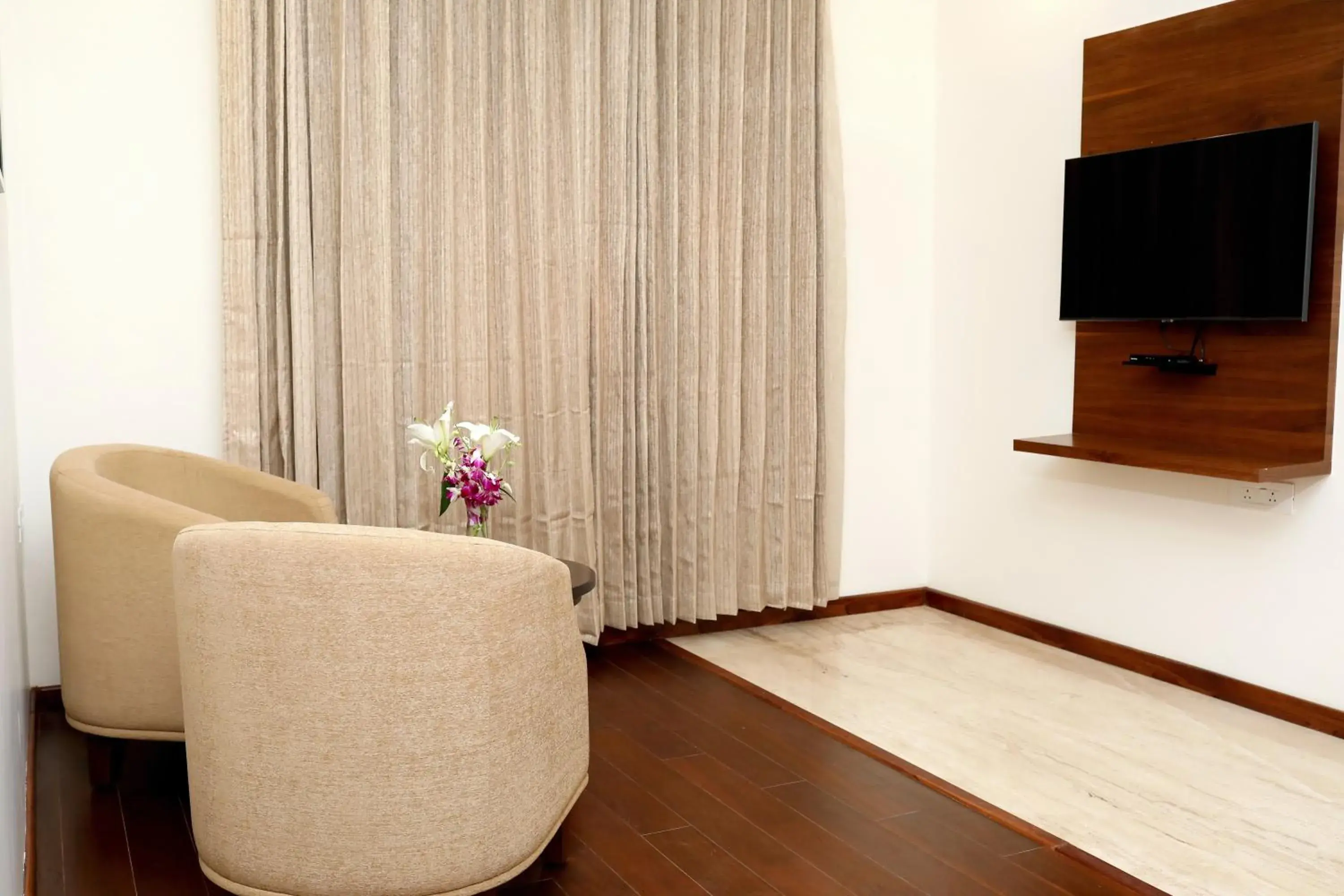 Bedroom in Icon Grand Hotel By Bhagini Bedroom in Icon Grand Hotel By Bhagini