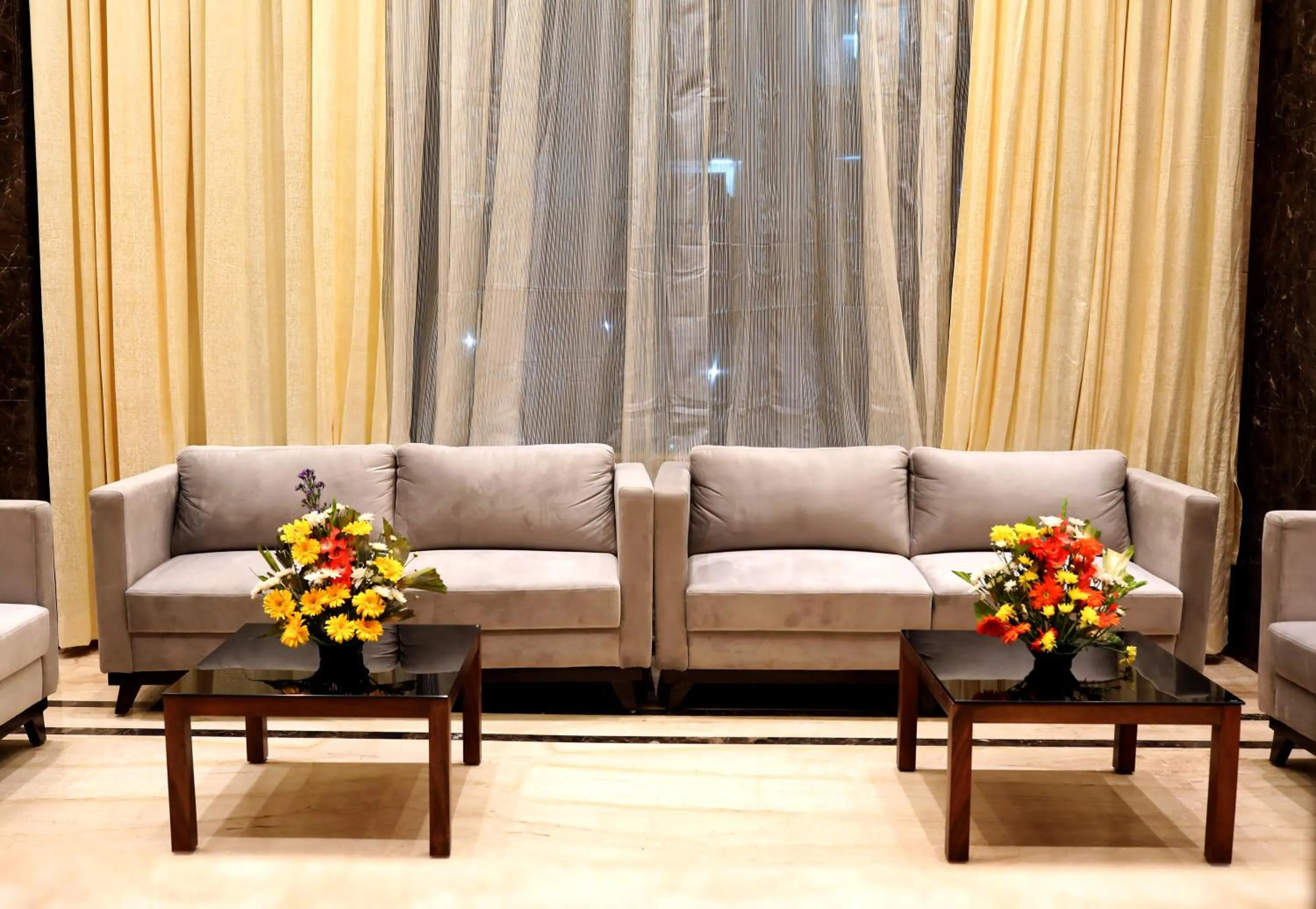 Lobby or reception in Icon Grand Hotel By Bhagini