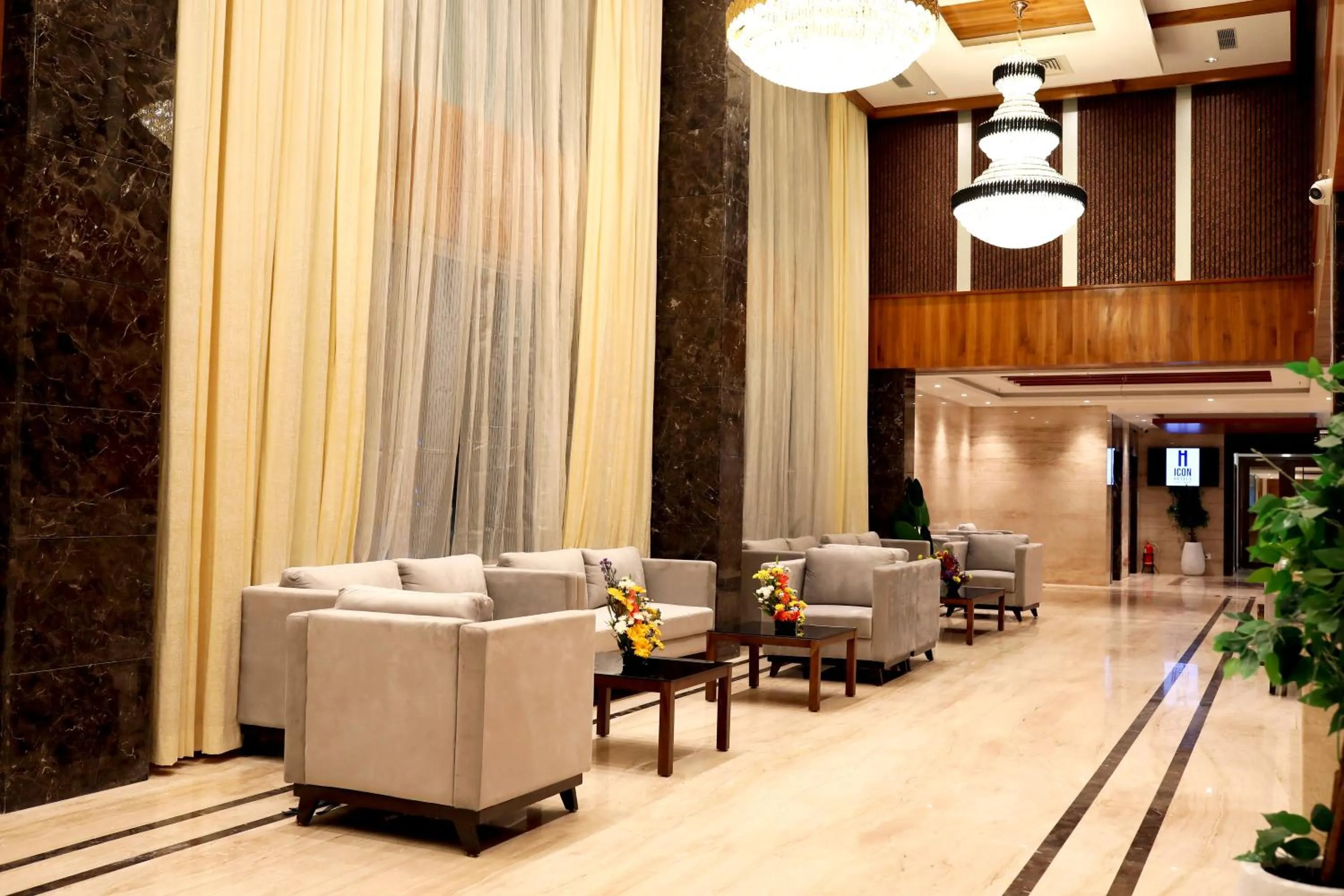 Lobby or reception in Icon Grand Hotel By Bhagini