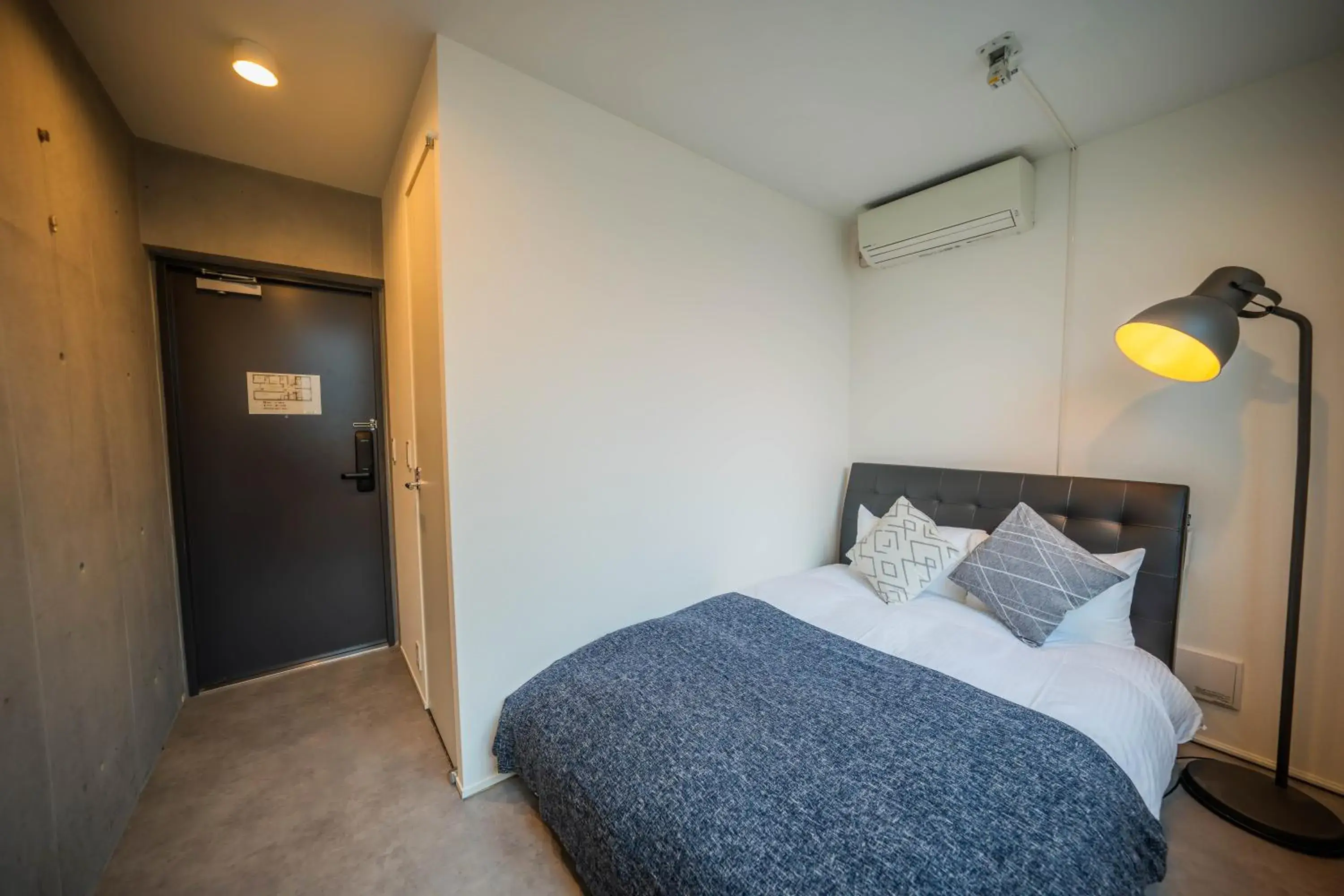 Standard Double Room in Minn Haneda Airport Standard Double Room in Minn Haneda Airport