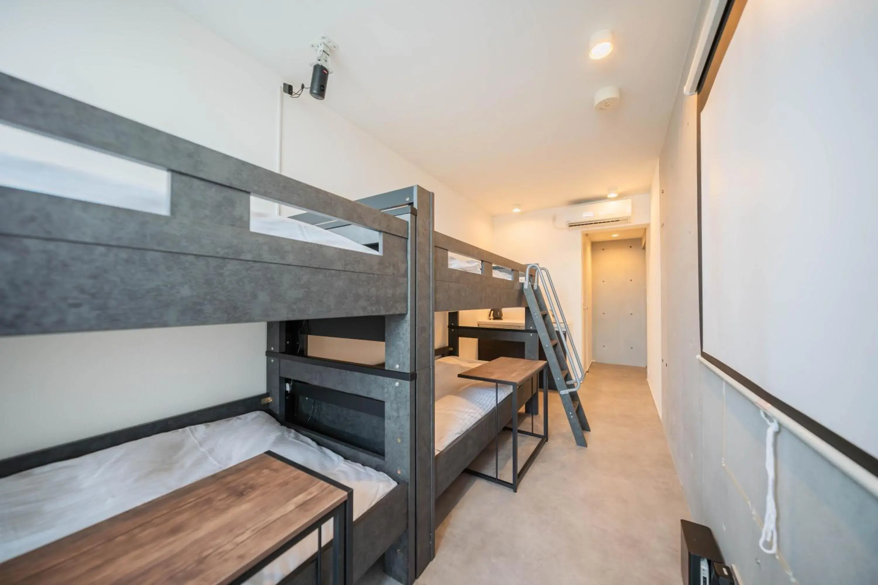 Bed in Minn Haneda Airport Bed in Minn Haneda Airport