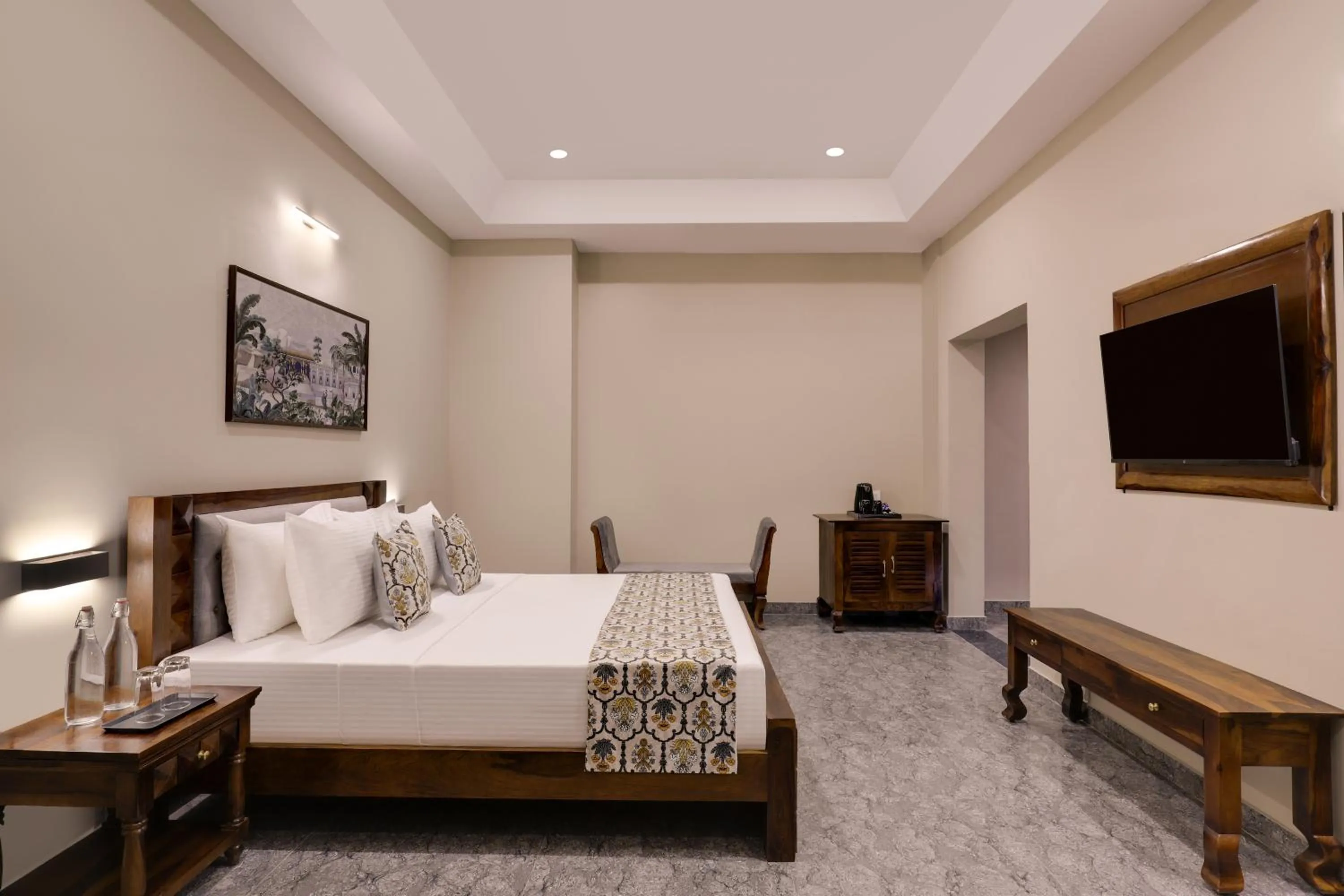 Bed in Lemon Tree Resort, Kumbhalgarh