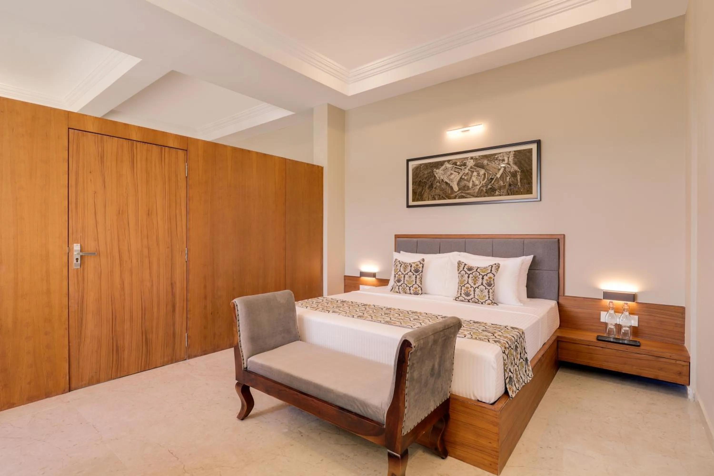 Bed in Lemon Tree Resort, Kumbhalgarh