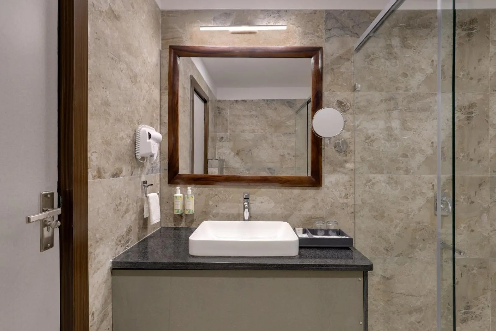 Bathroom in Lemon Tree Resort, Kumbhalgarh