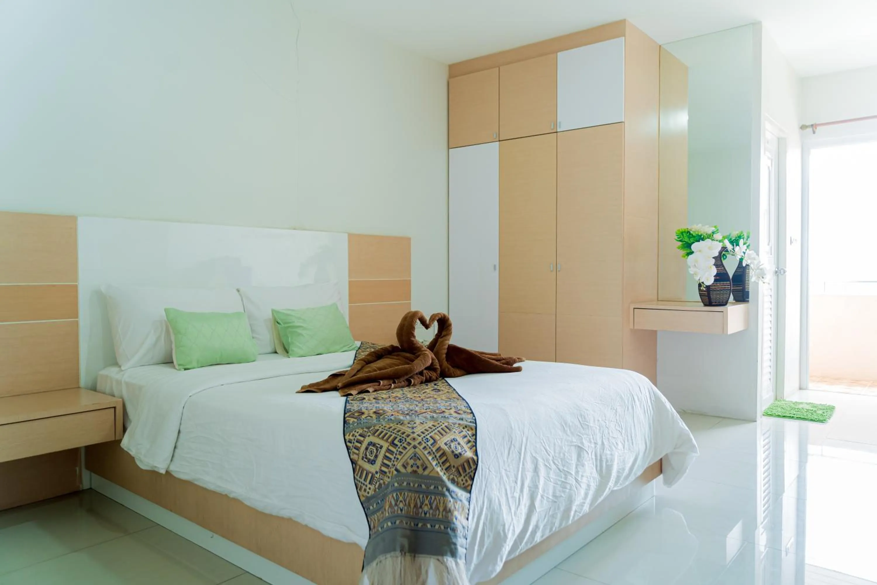 Bedroom, Bed in The Infinity Suite Chiangrai