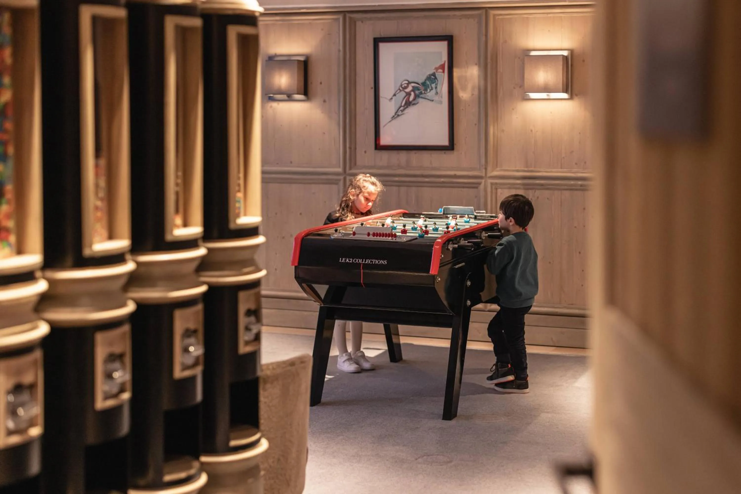 children in Hotel Le K2 Altitude