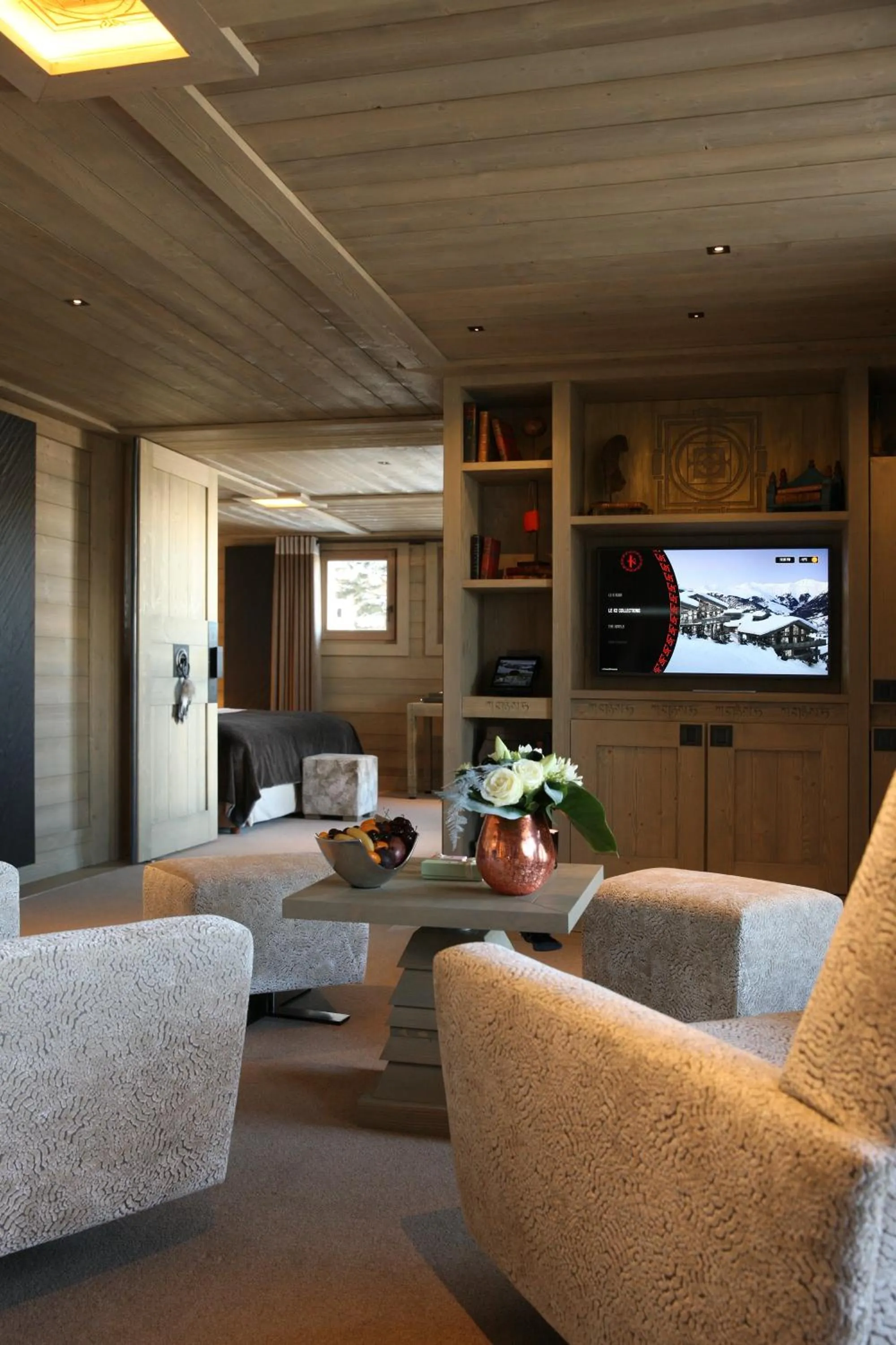 Photo of the whole room in Hotel Le K2 Altitude