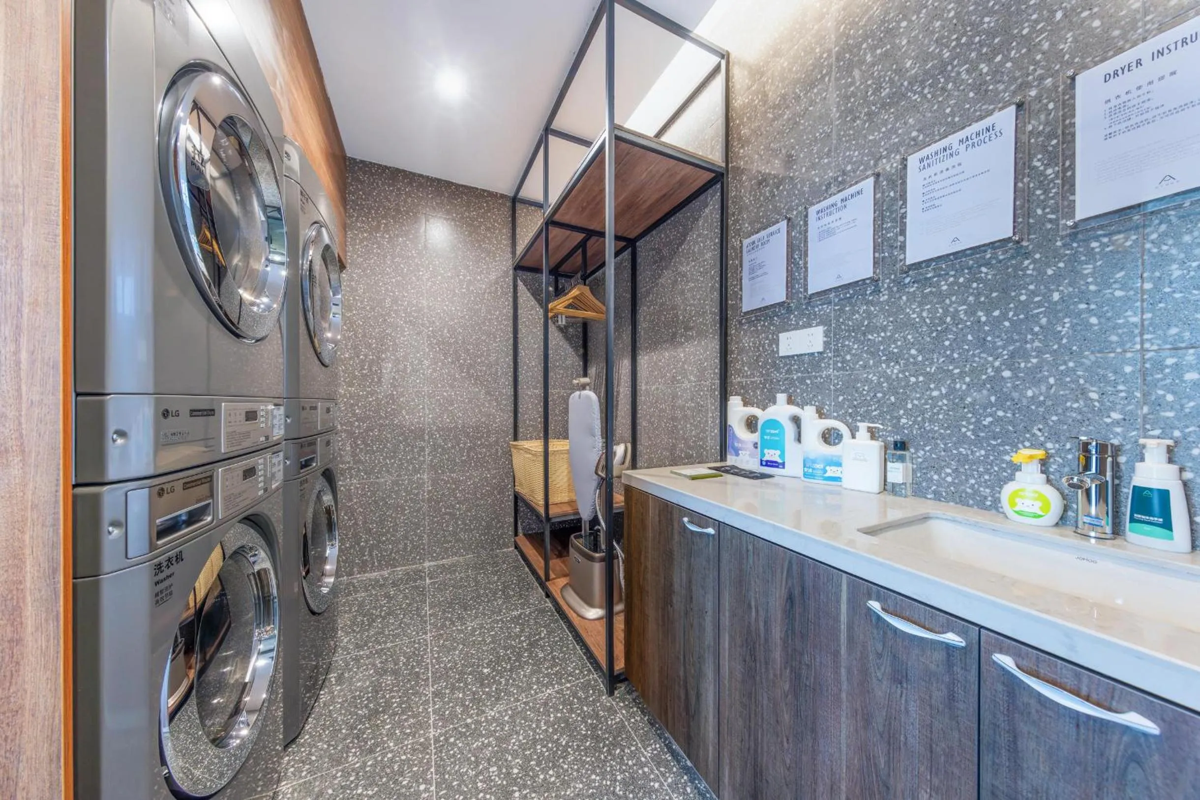 Atour X Hotel Nanjing Jiangning Future Internet Town