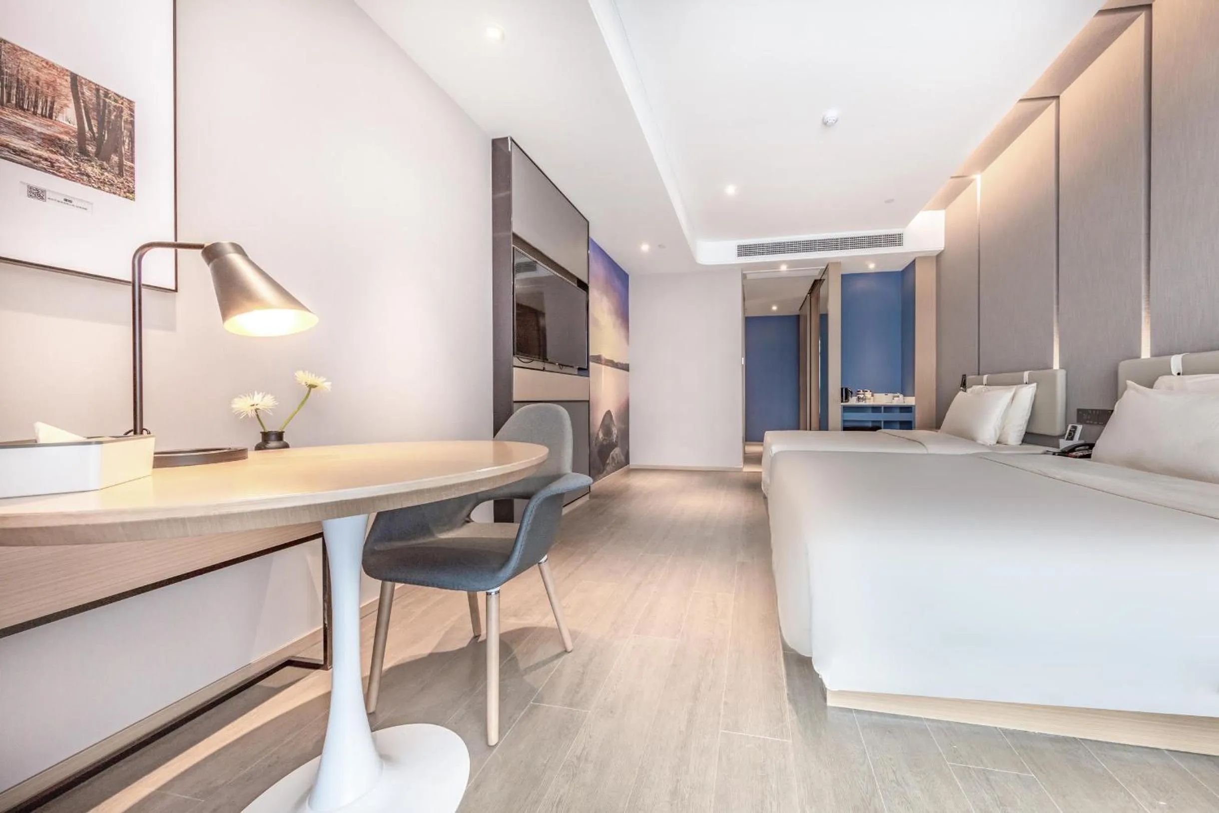 Bed in Atour Hotel Ningbo Yinzhou Wanda Mingzhouli