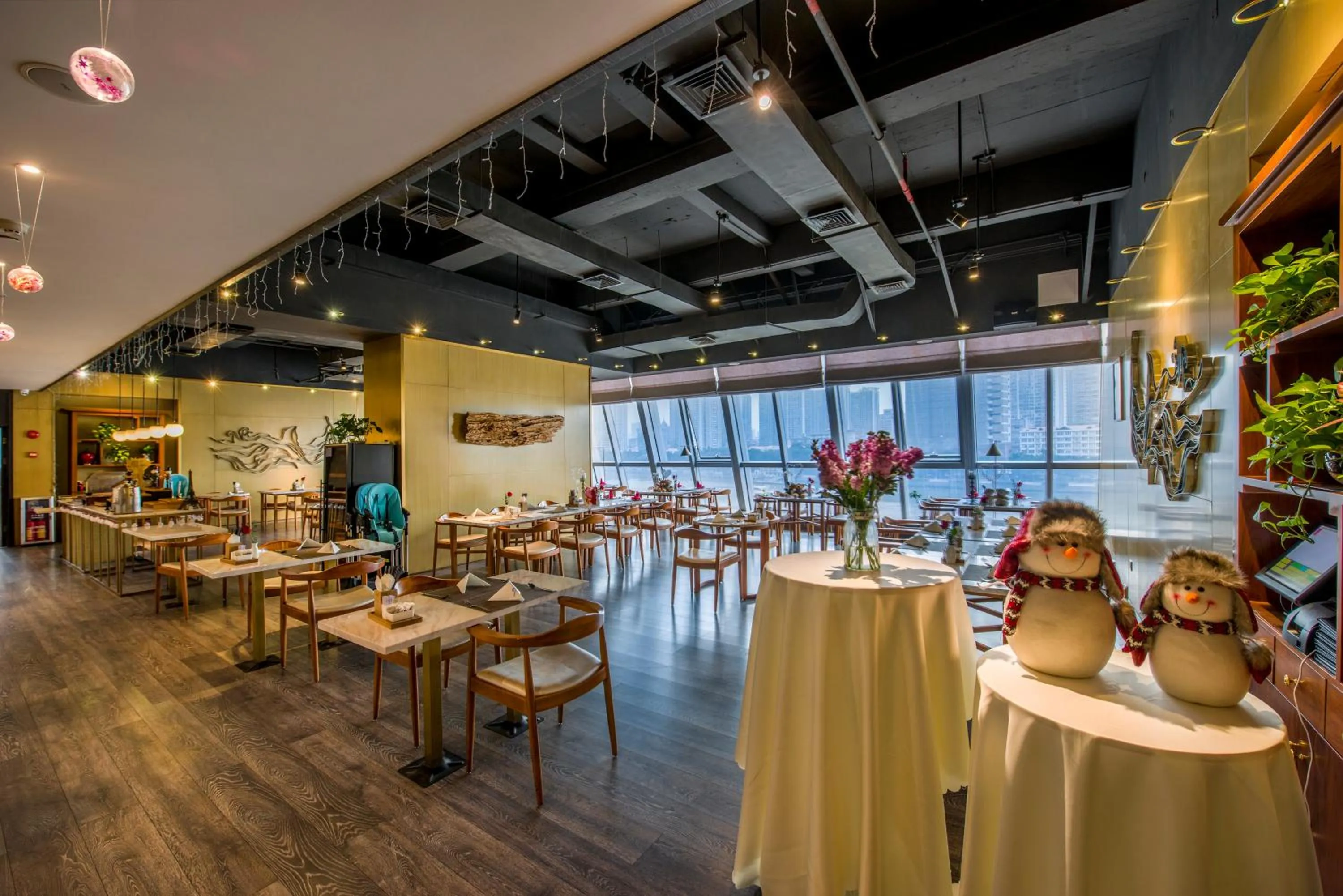 Restaurant/places to eat in Atour S Hotel Guangzhou Beijing Road Tianzi Wharf