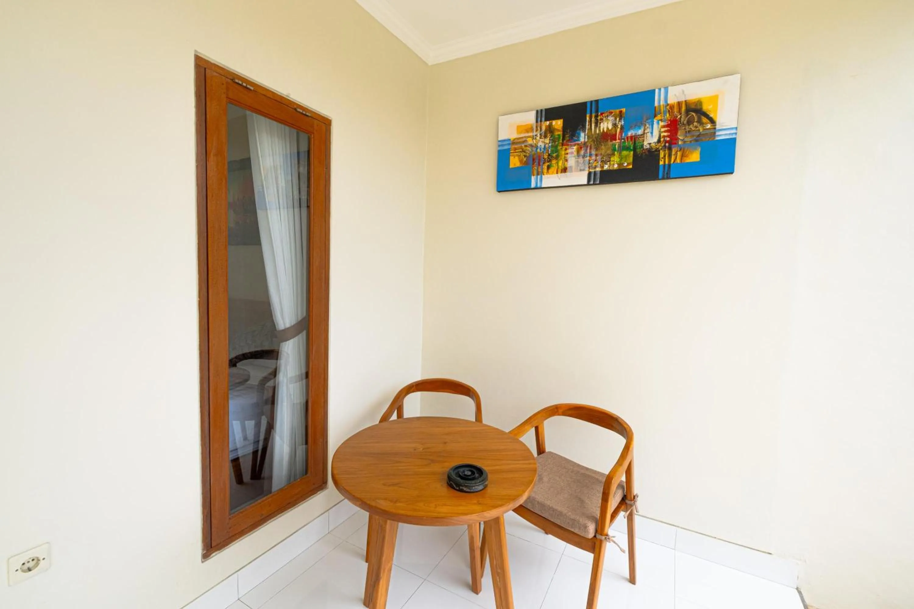 room service in Sriwedari House Keramas