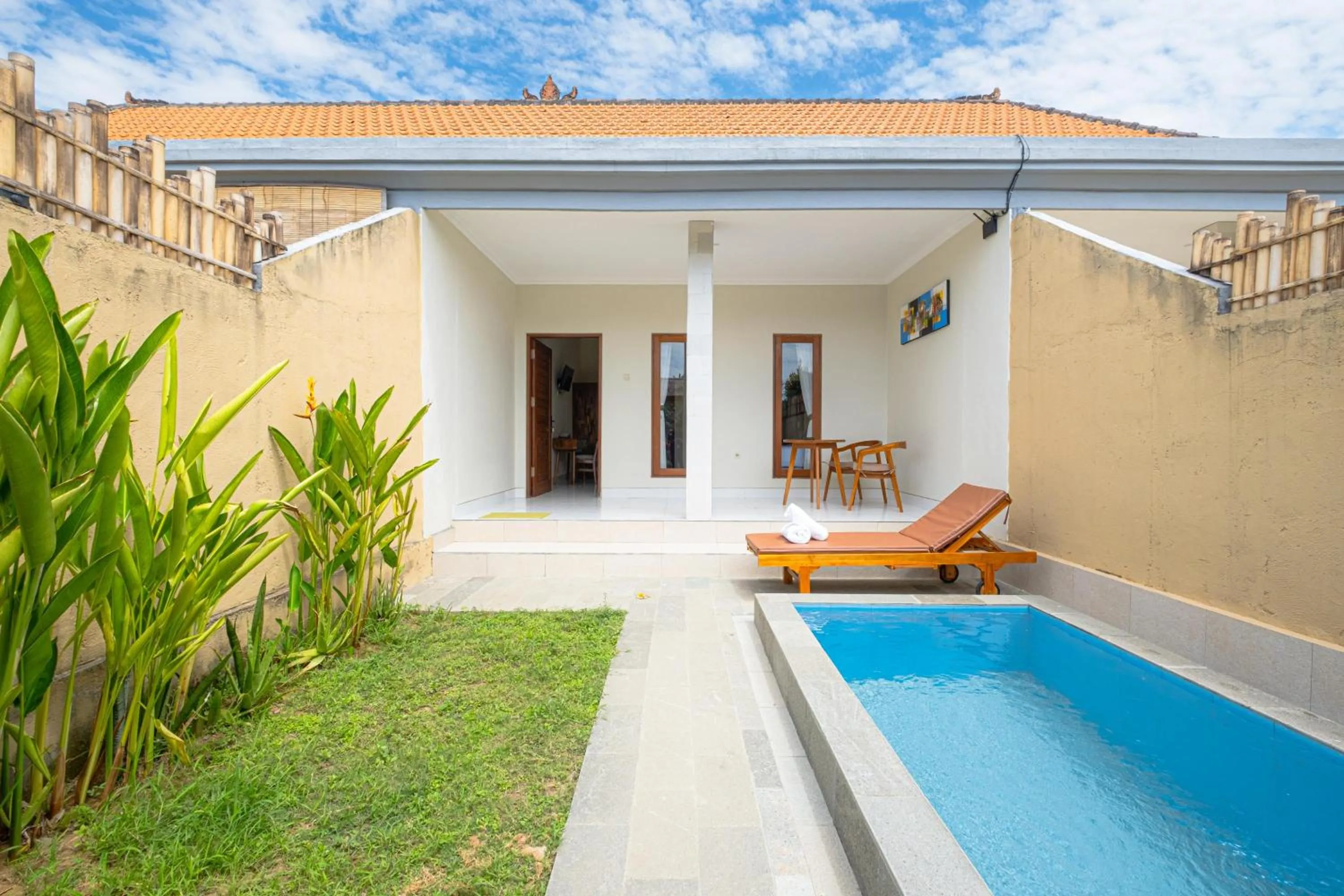 Swimming pool in Sriwedari House Keramas