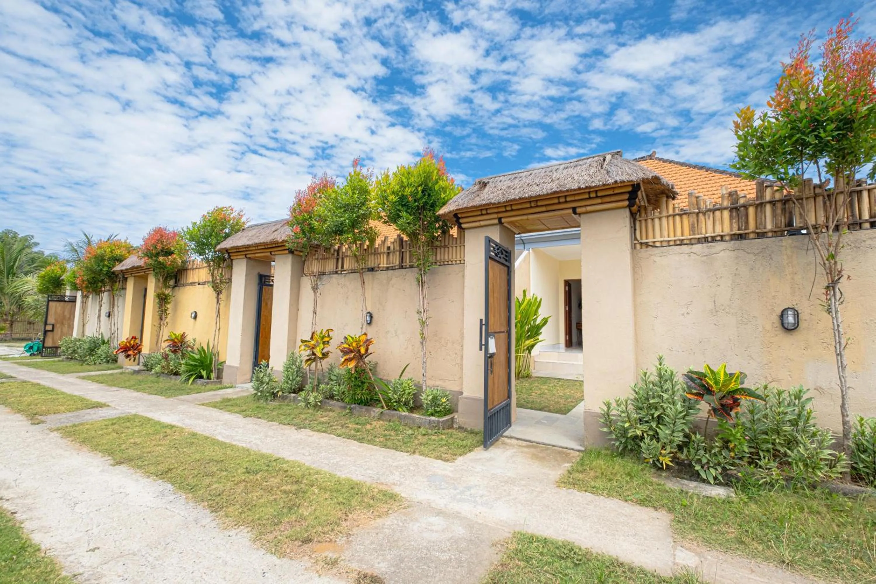 Property building in Sriwedari House Keramas