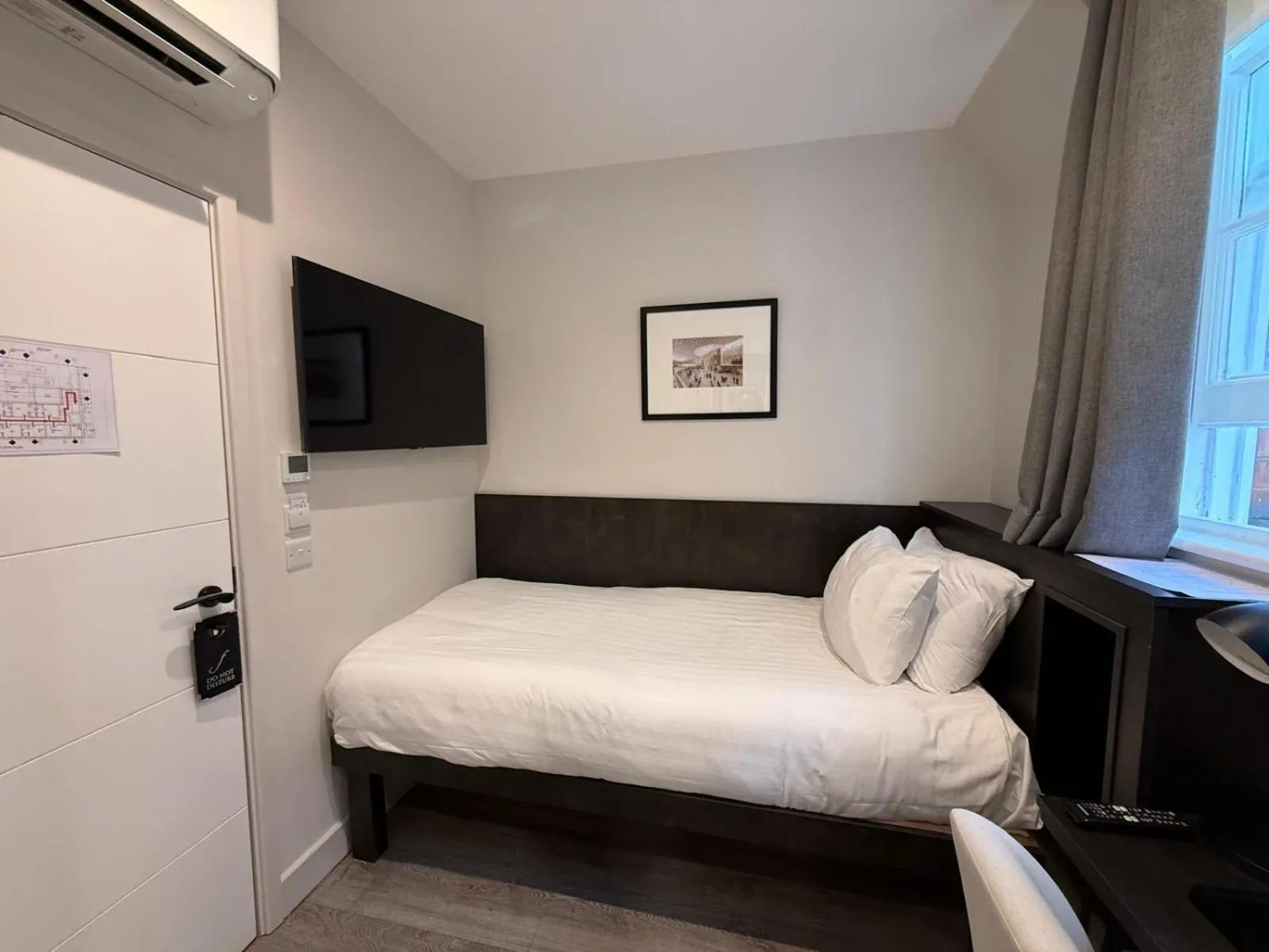 Bedroom, Bed in King's Cross Express Inn