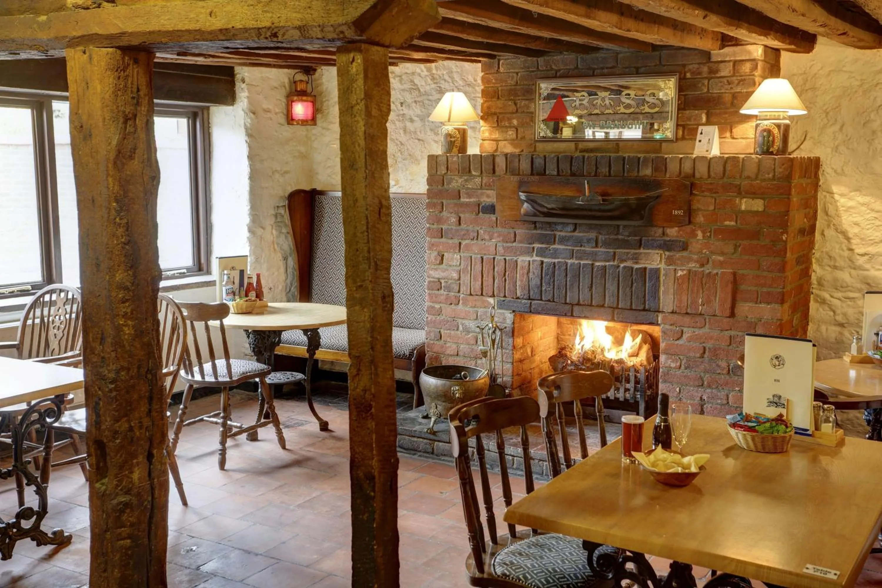 Restaurant/places to eat in Old Hunstanton Le Strange Arms Hotel