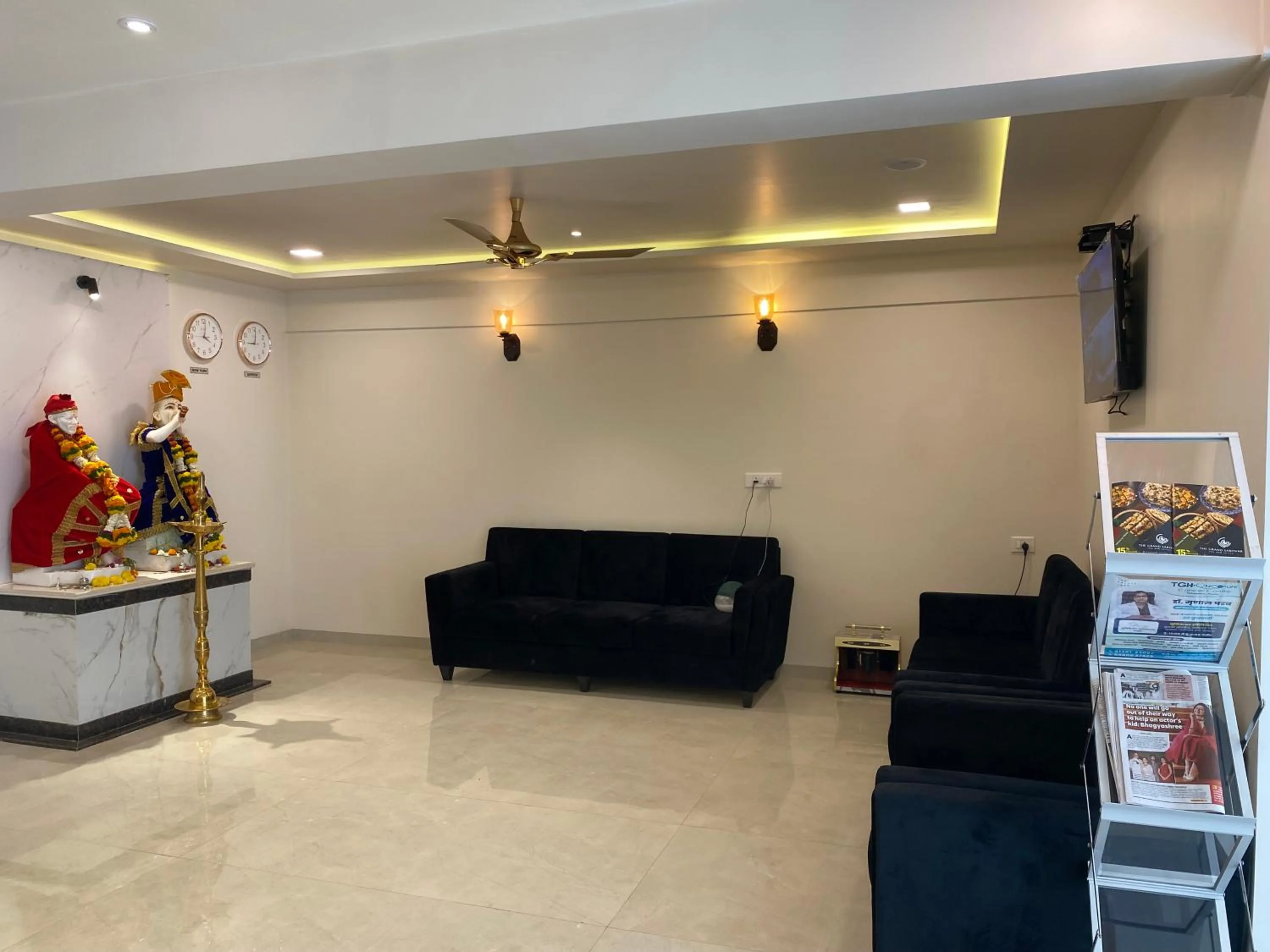 Lobby or reception in The Grand Sarovar Inn And Suites