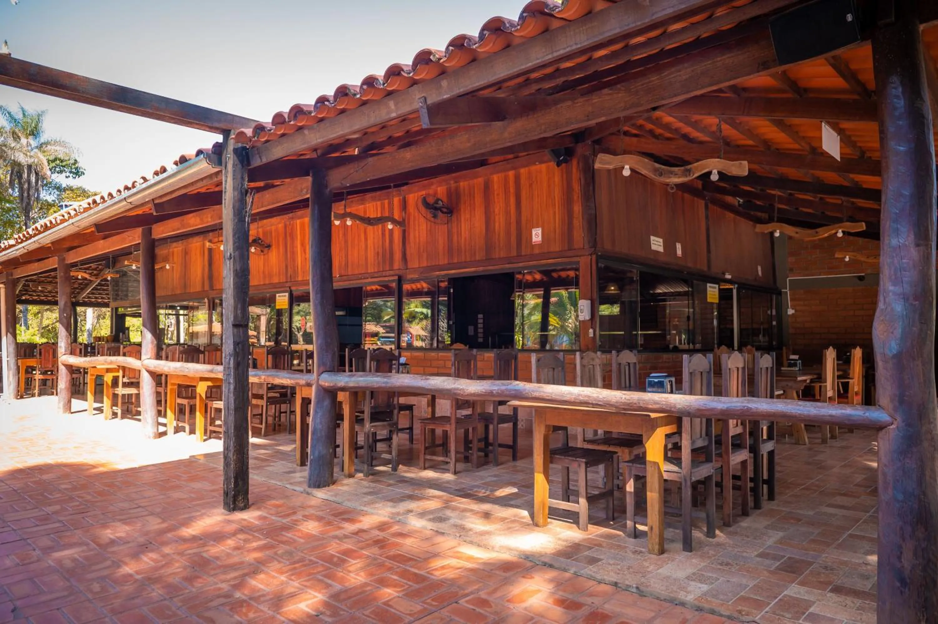 Restaurant/places to eat in IPÊ Florido Parque Hotel