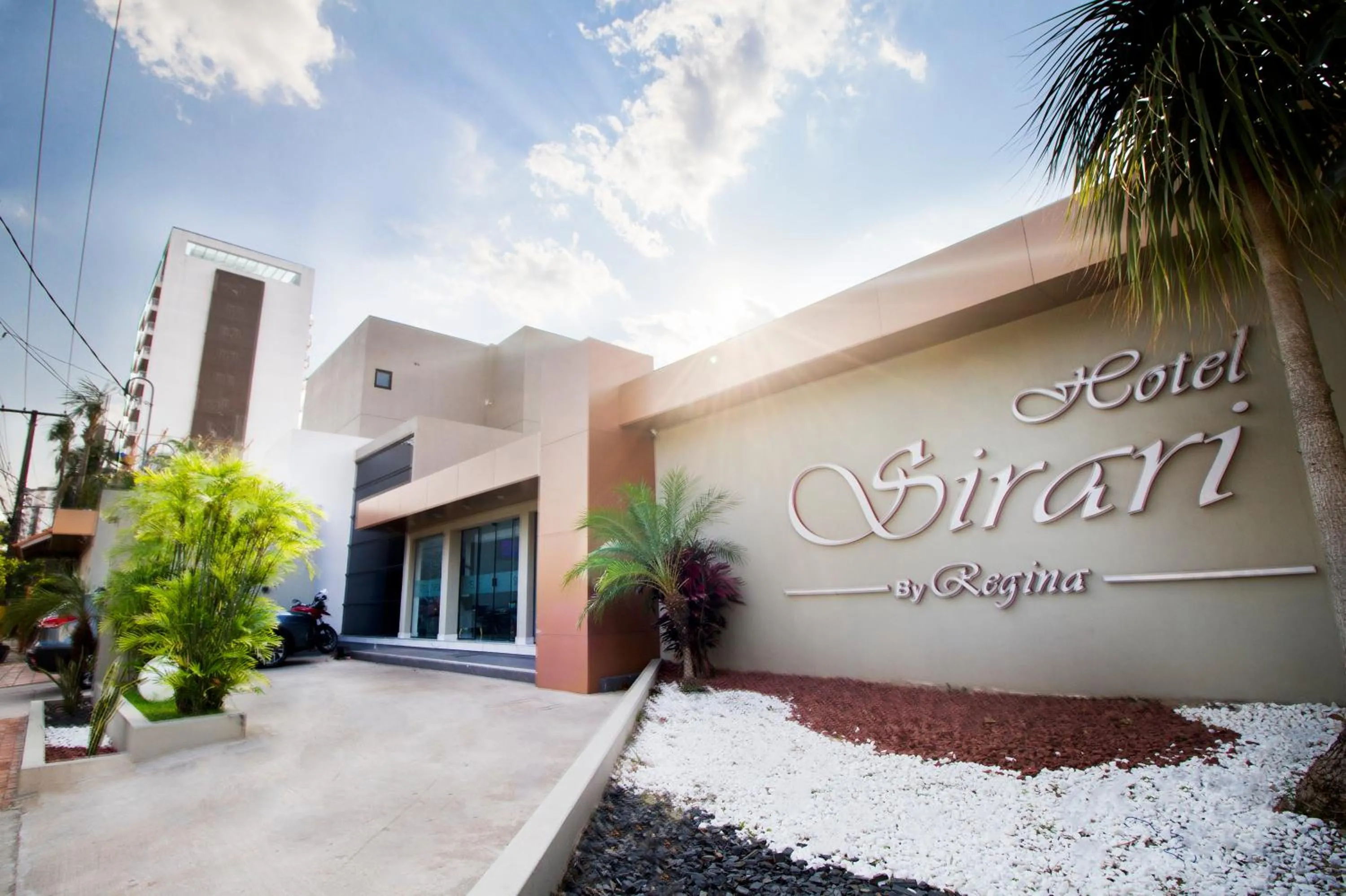 Property building in Hotel Sirari By Regina